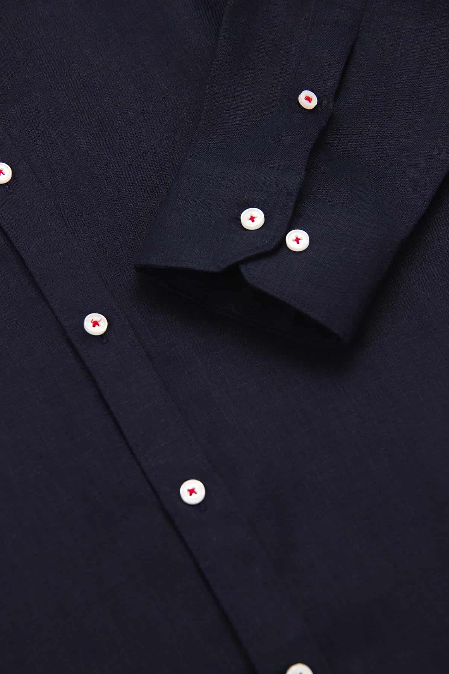 Camisa Button Down Lino Azul Oscuro - miniatura 3