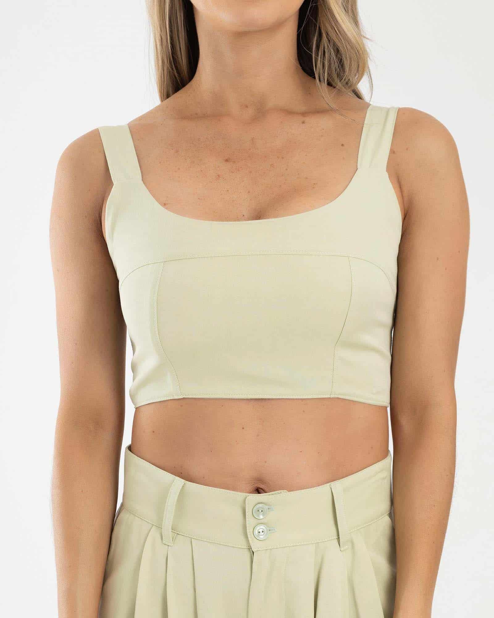 Blusa corta casual verde claro golden hour fiber - miniatura 2