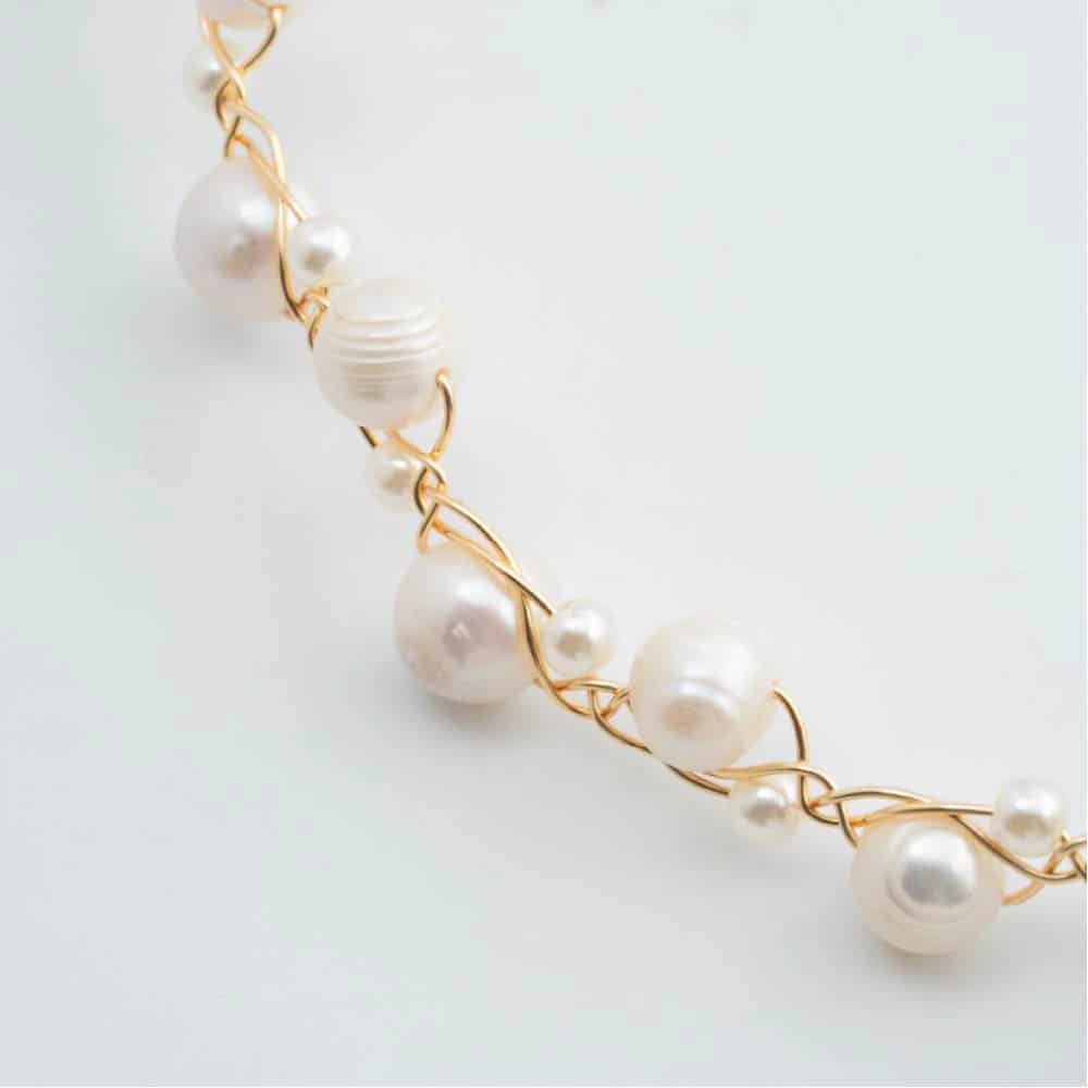 Collar Gargantilla Neria con Perla Dorado Para Mujer - miniatura 3