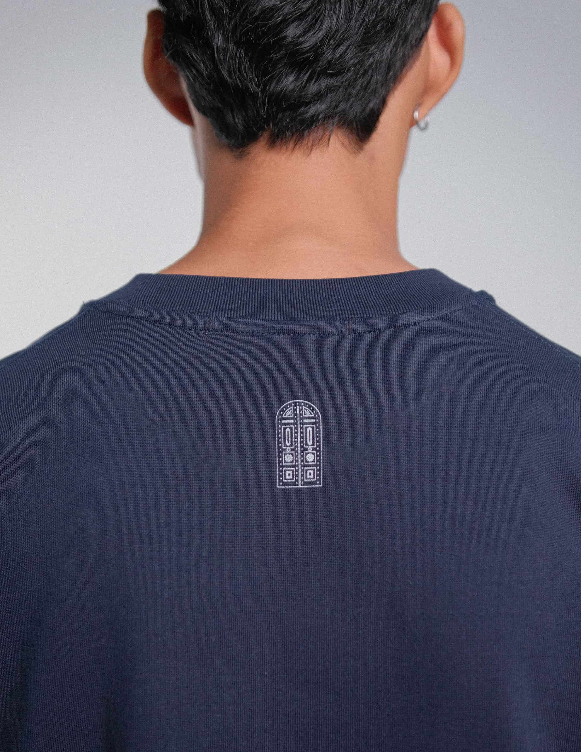 Camiseta floreciendo azul - miniatura 6