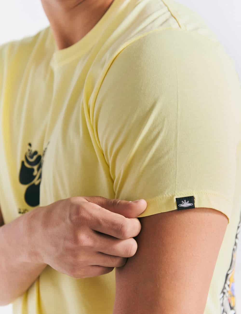 Camiseta Regular Fit Jimi hendrix  amarillo Hombre - miniatura 5