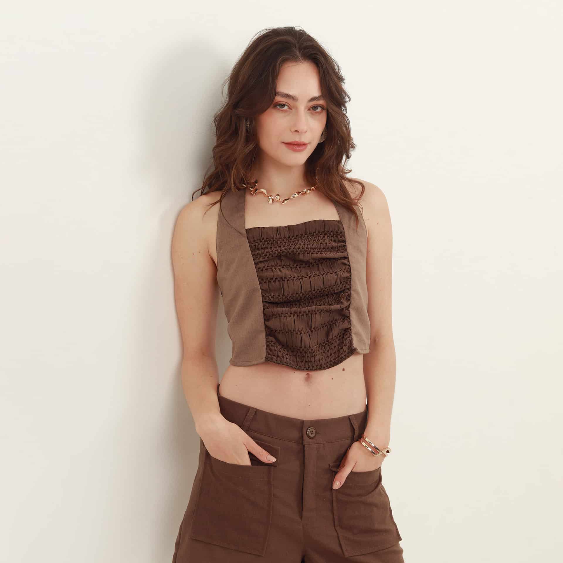 Blusa cuello recto manga sisa con lazo en cuello - miniatura 1
