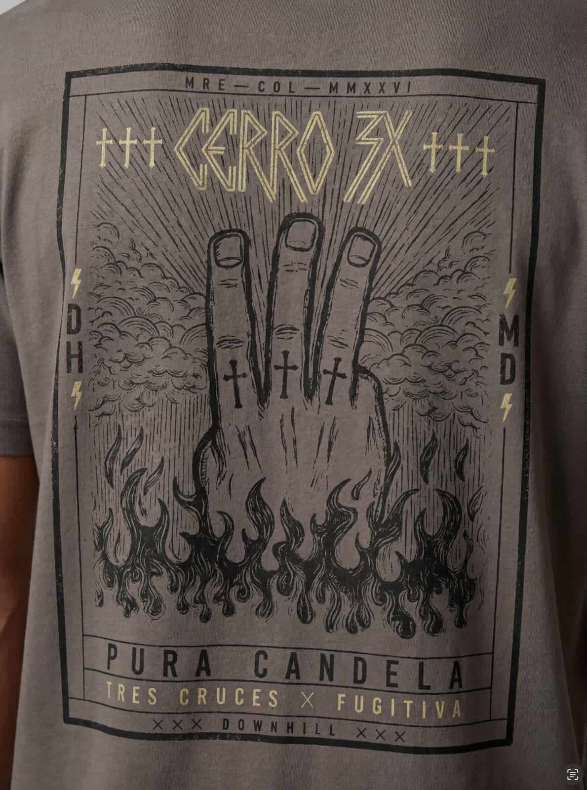 Tres Cruces Camiseta Manga Corta - miniatura 7