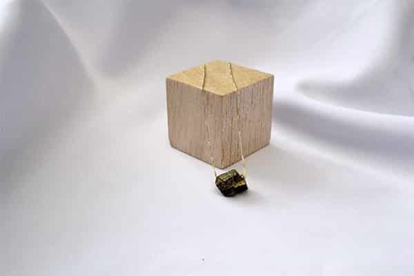 Pirita con cadena - miniatura 2