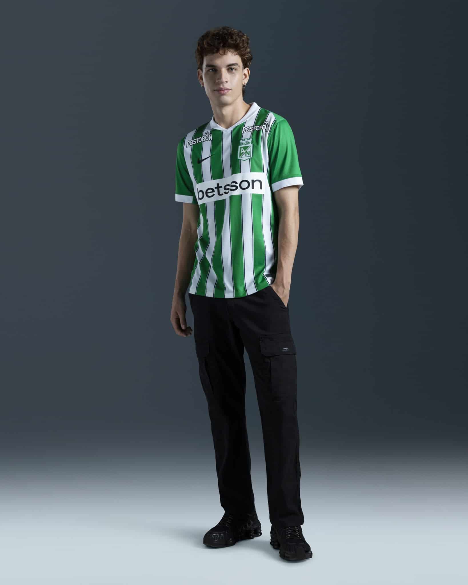 CAMISETA LOCAL HOMBRE NIKE 2026 - miniatura 2