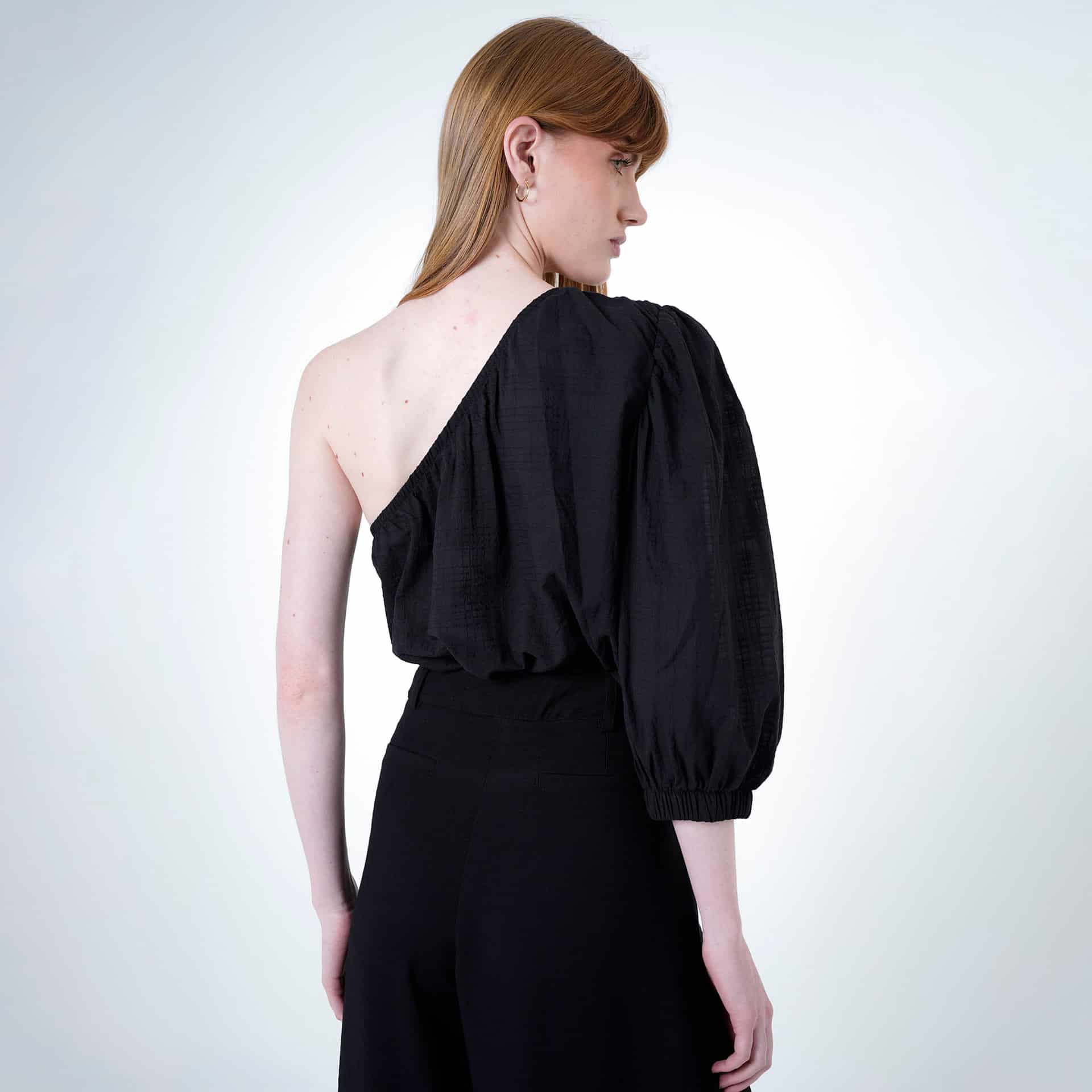 Blusa Cuello Asimetrico Manga 3Cuartos - miniatura 5