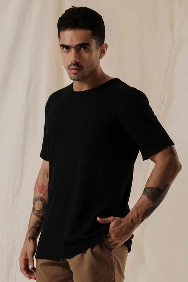 Camiseta texturizada negra - miniatura 5