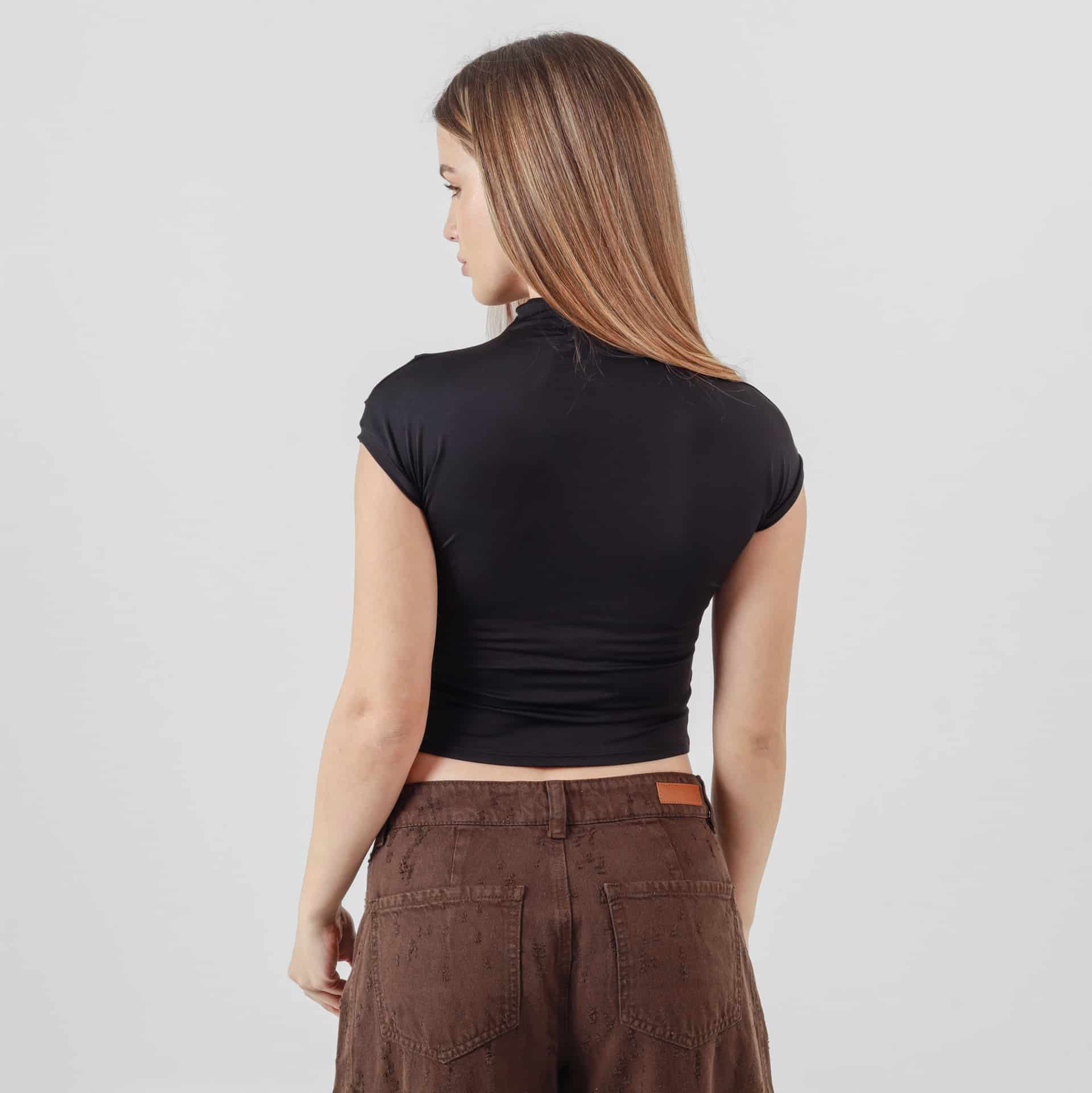 Camiseta Cuello Alto Manga Sisa - miniatura 8