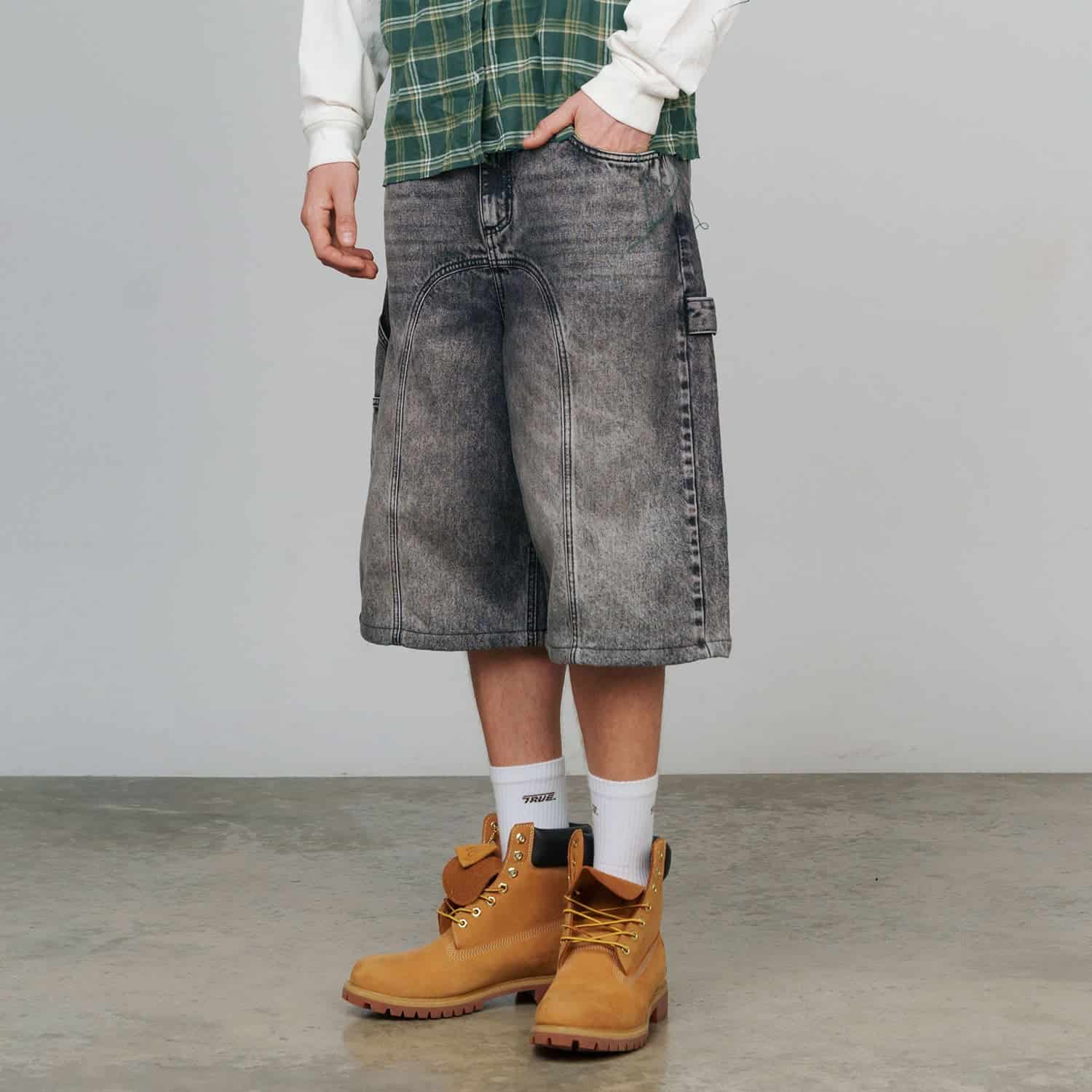 Slashed Denim Jorts - Black - miniatura 2