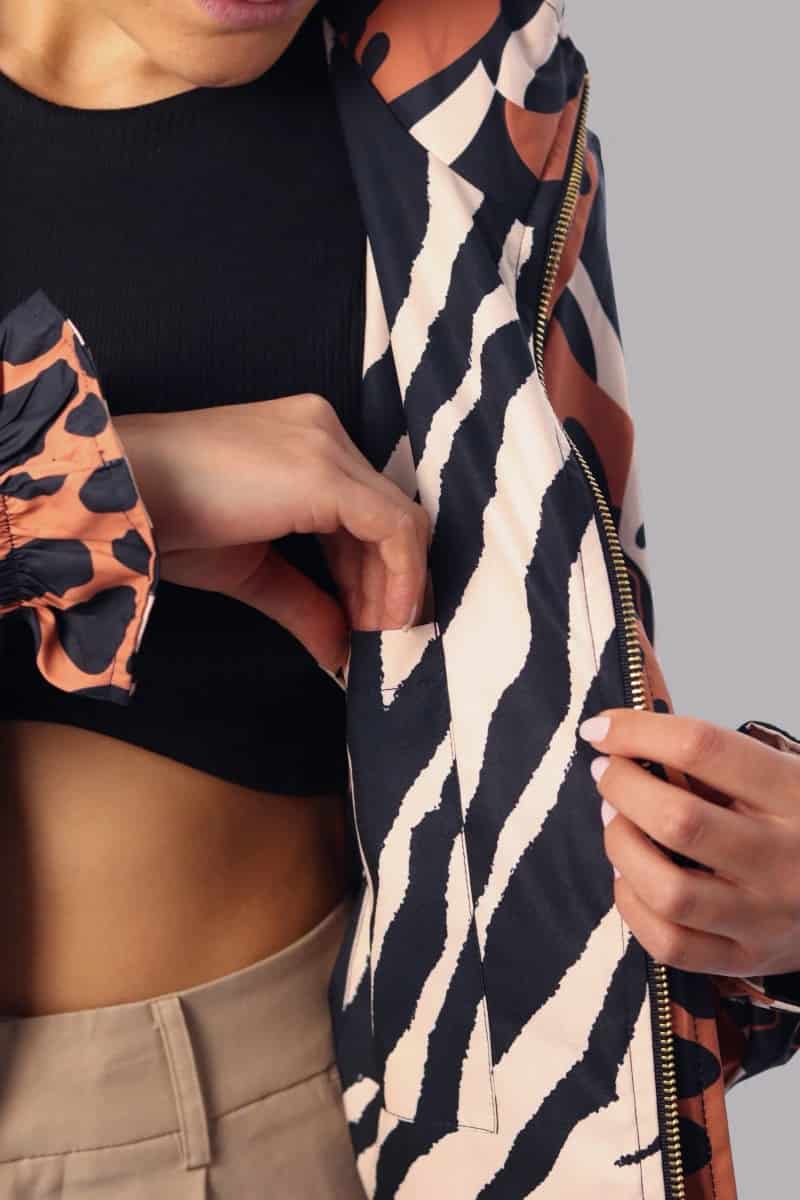 Chaqueta corta estampada Ojo Salvaje - miniatura 18