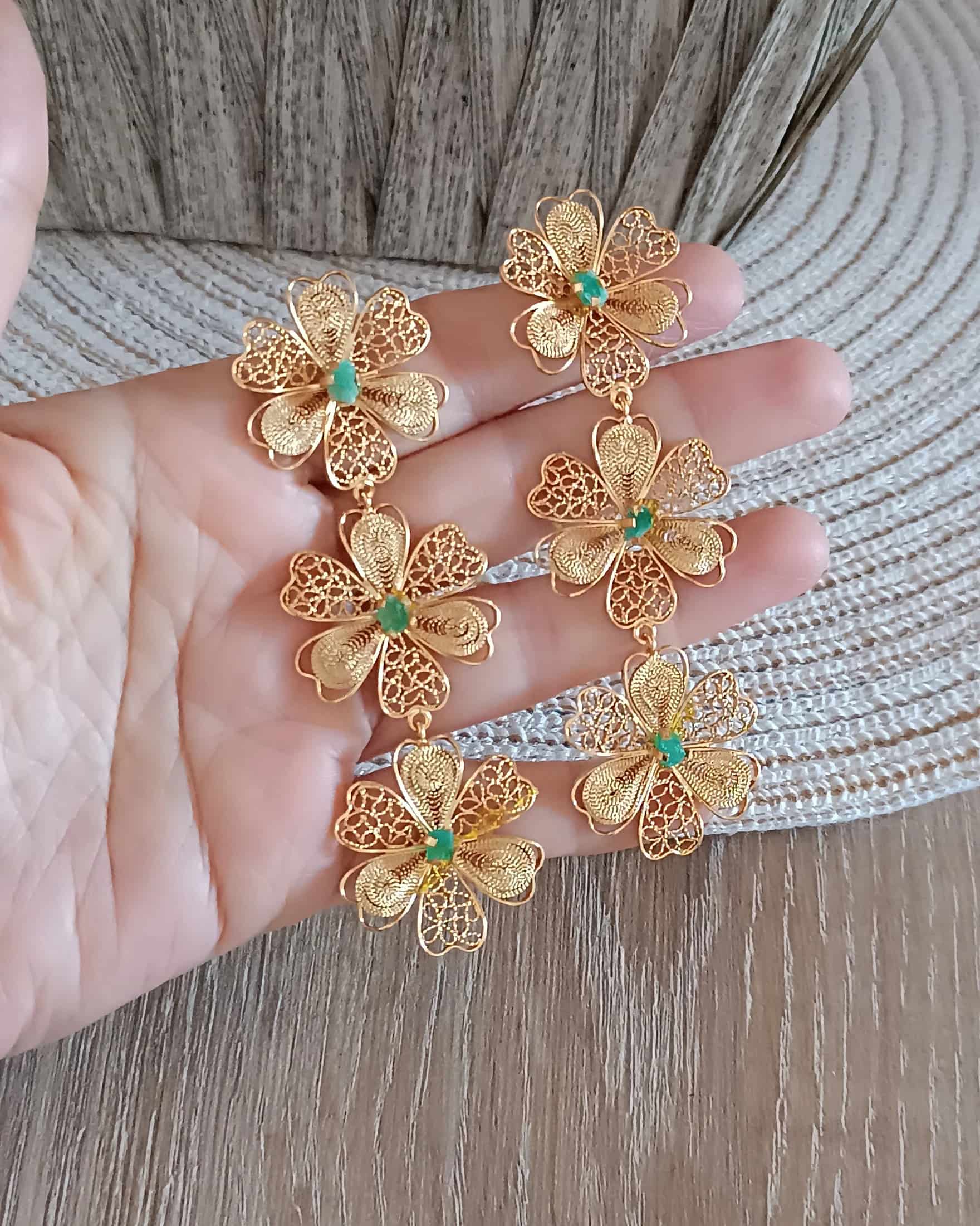 Aretes triple flor Carmelita - miniatura 3