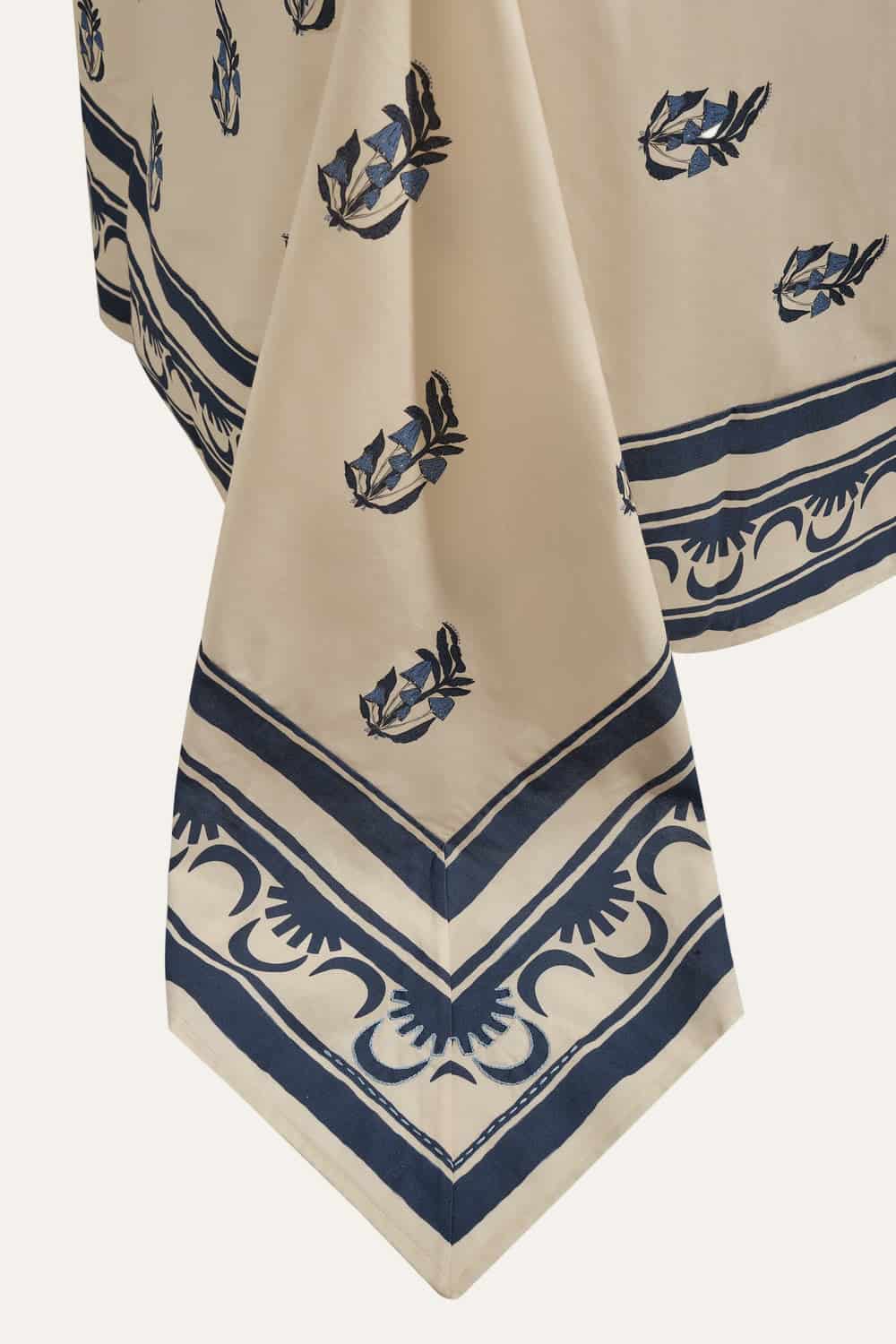 Gems Of The Tropics Tablecloth - miniatura 3