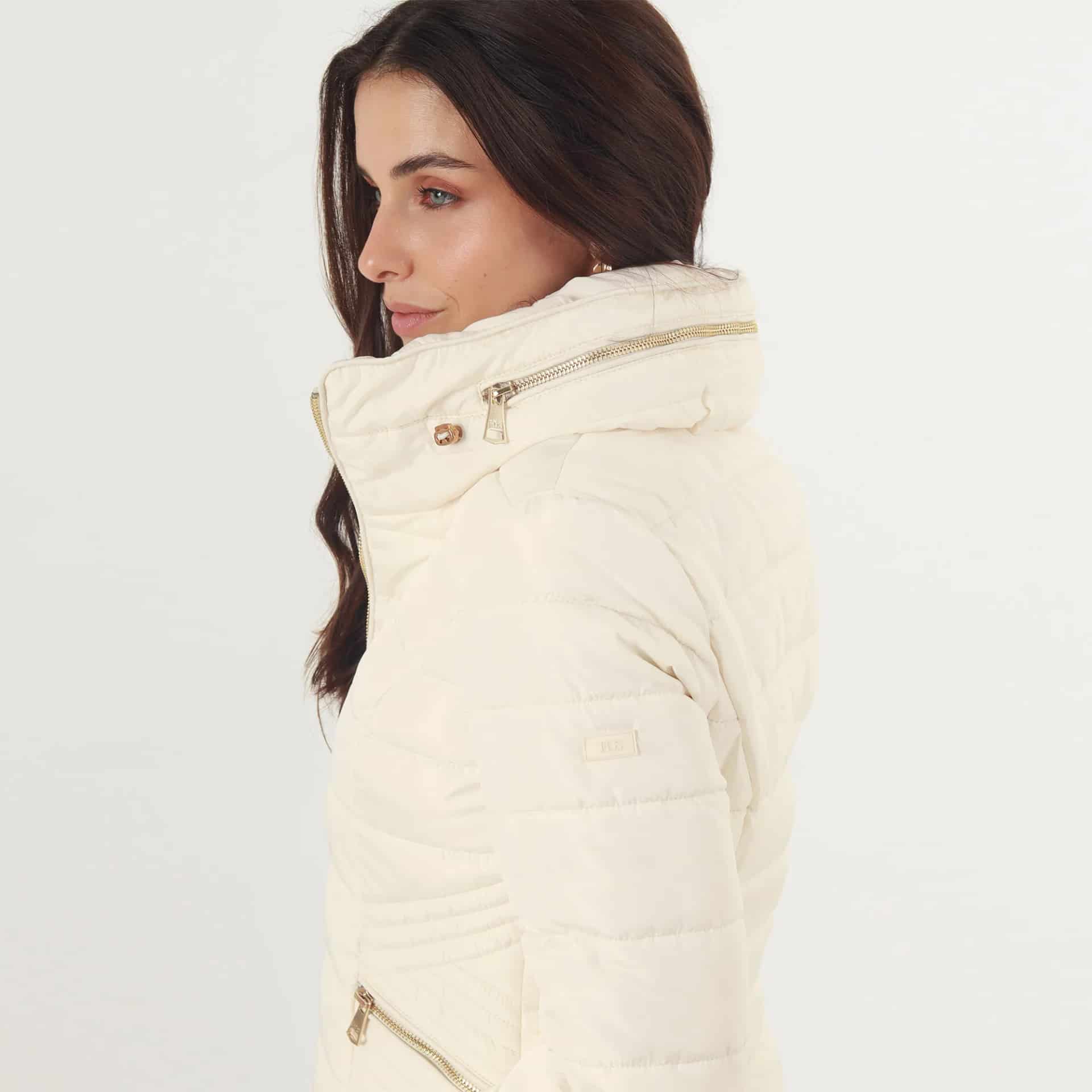 Chaqueta acolchada cuello alto con capucha interna - miniatura 45