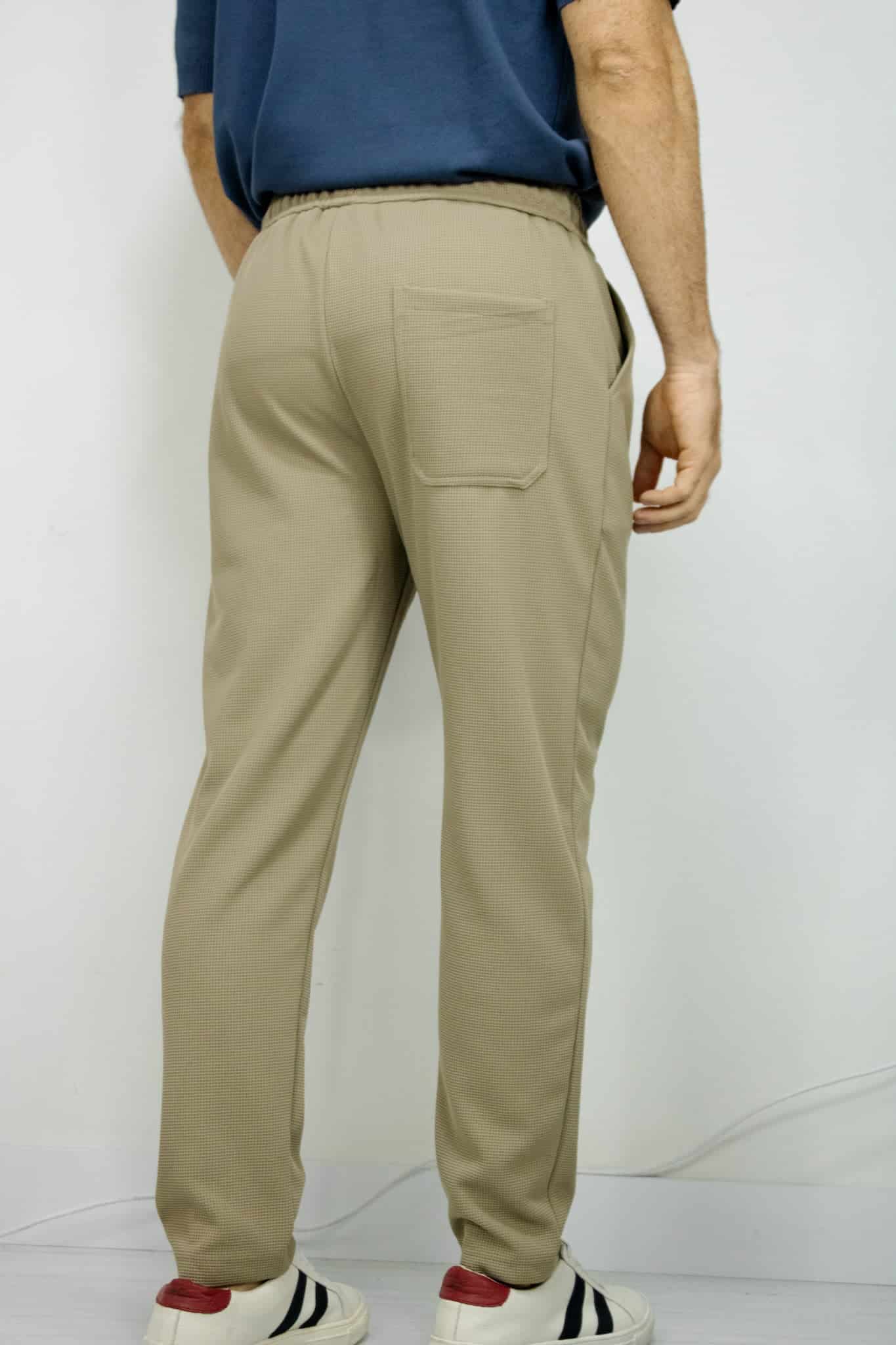 JOGGER TEXTURIZADO CAQUI PARA HOMBRE - miniatura 2
