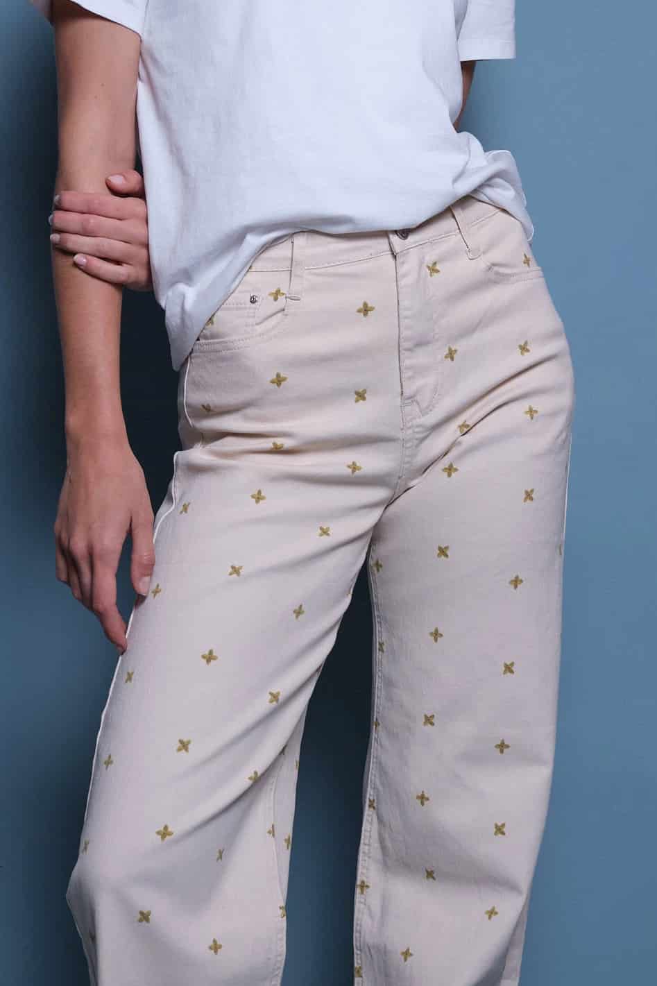 JEANS BEIGE BORDADO ASPA - miniatura 1