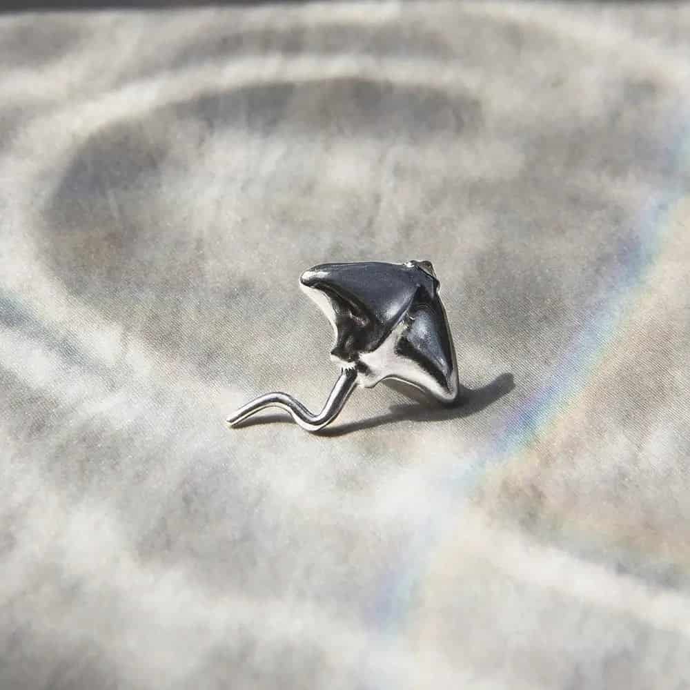 Earcuff Raya águila moteada - miniatura 4