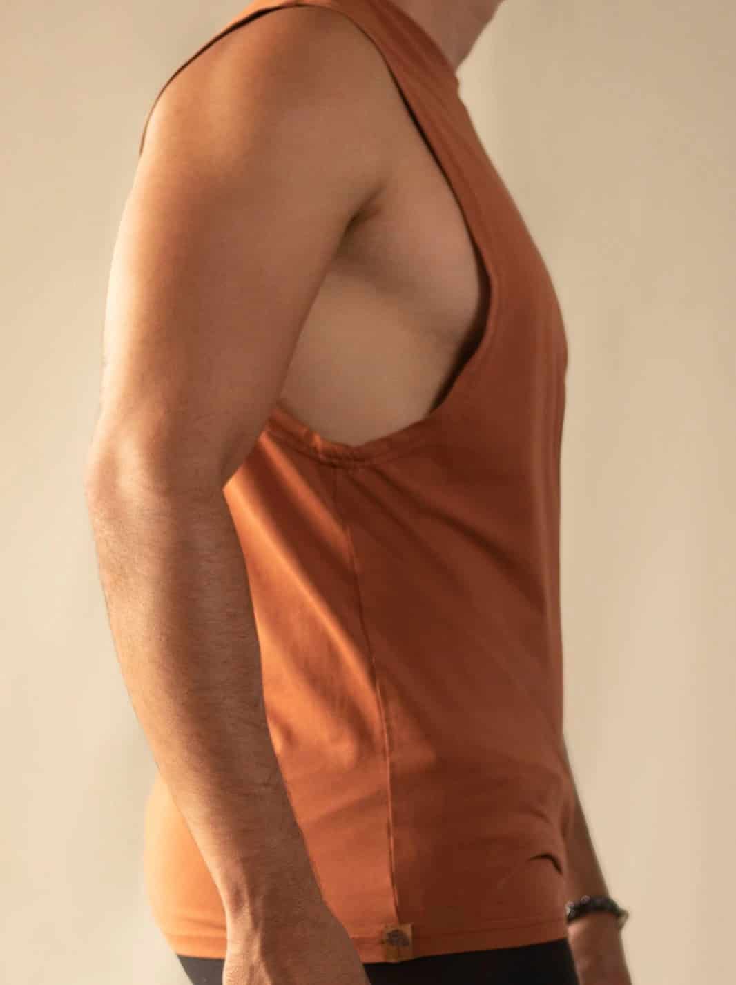 CAMISETA SIN MANGAS - miniatura 2