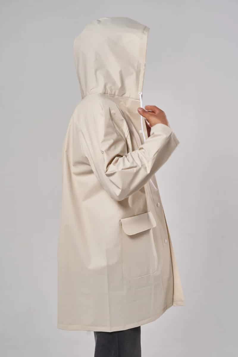 Raincoat Armor Crema Nublado - miniatura 2