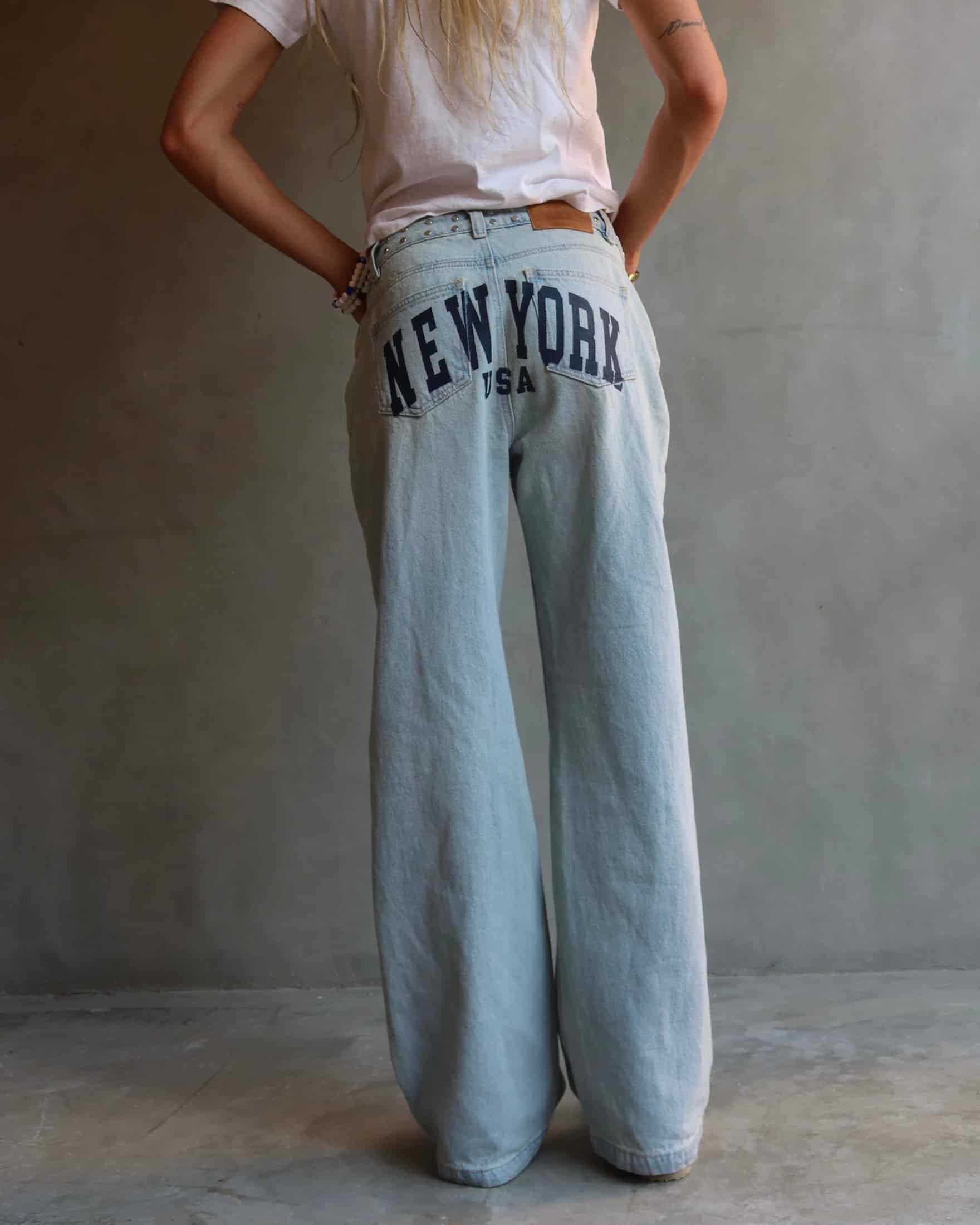 JEAN NEW YORK STUDDED RELAXED FIT AZUL CLARO - miniatura 8