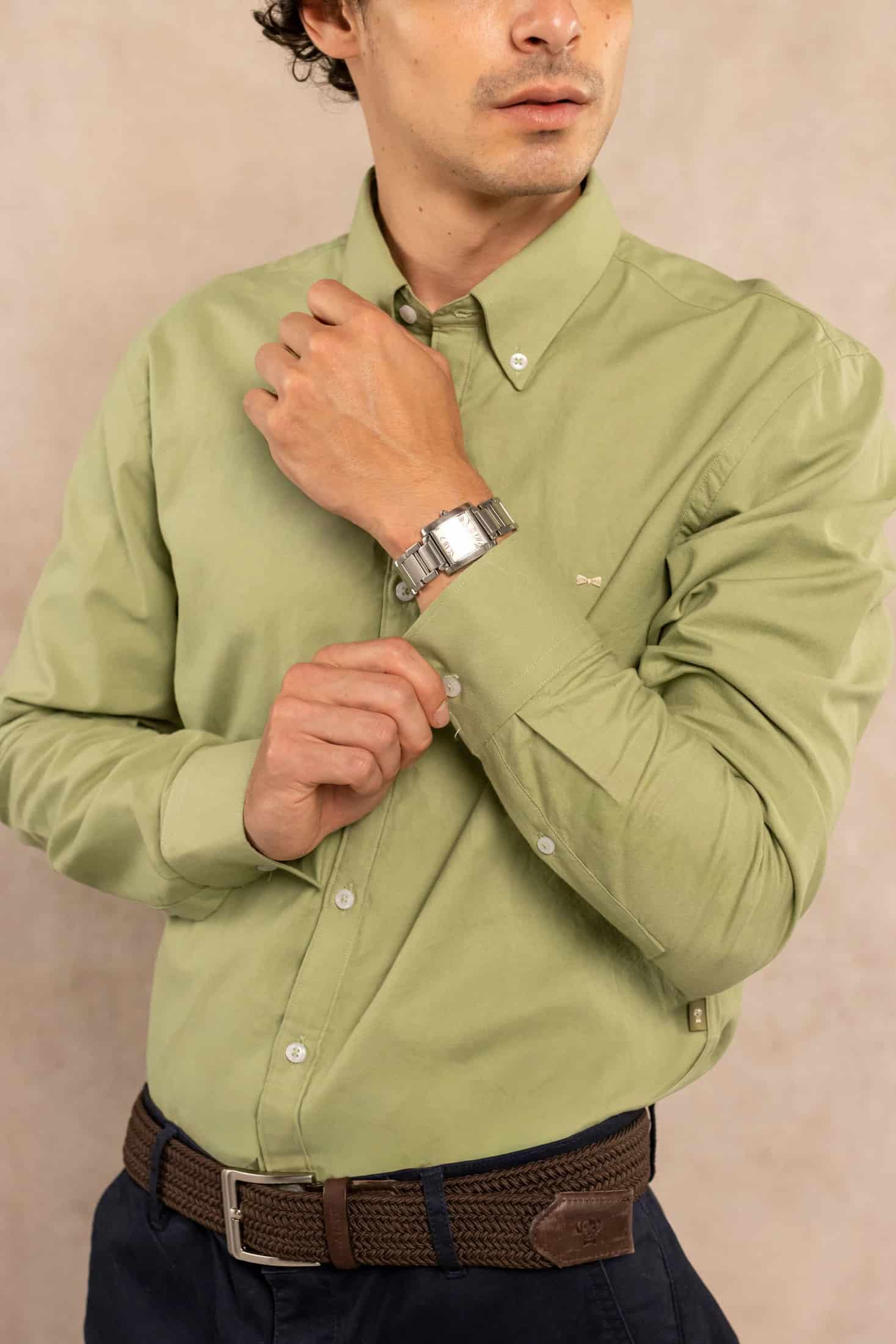 Camisa Antimanchas Oxford Verde Sage Logo Contraste - Talla Regular - miniatura 4