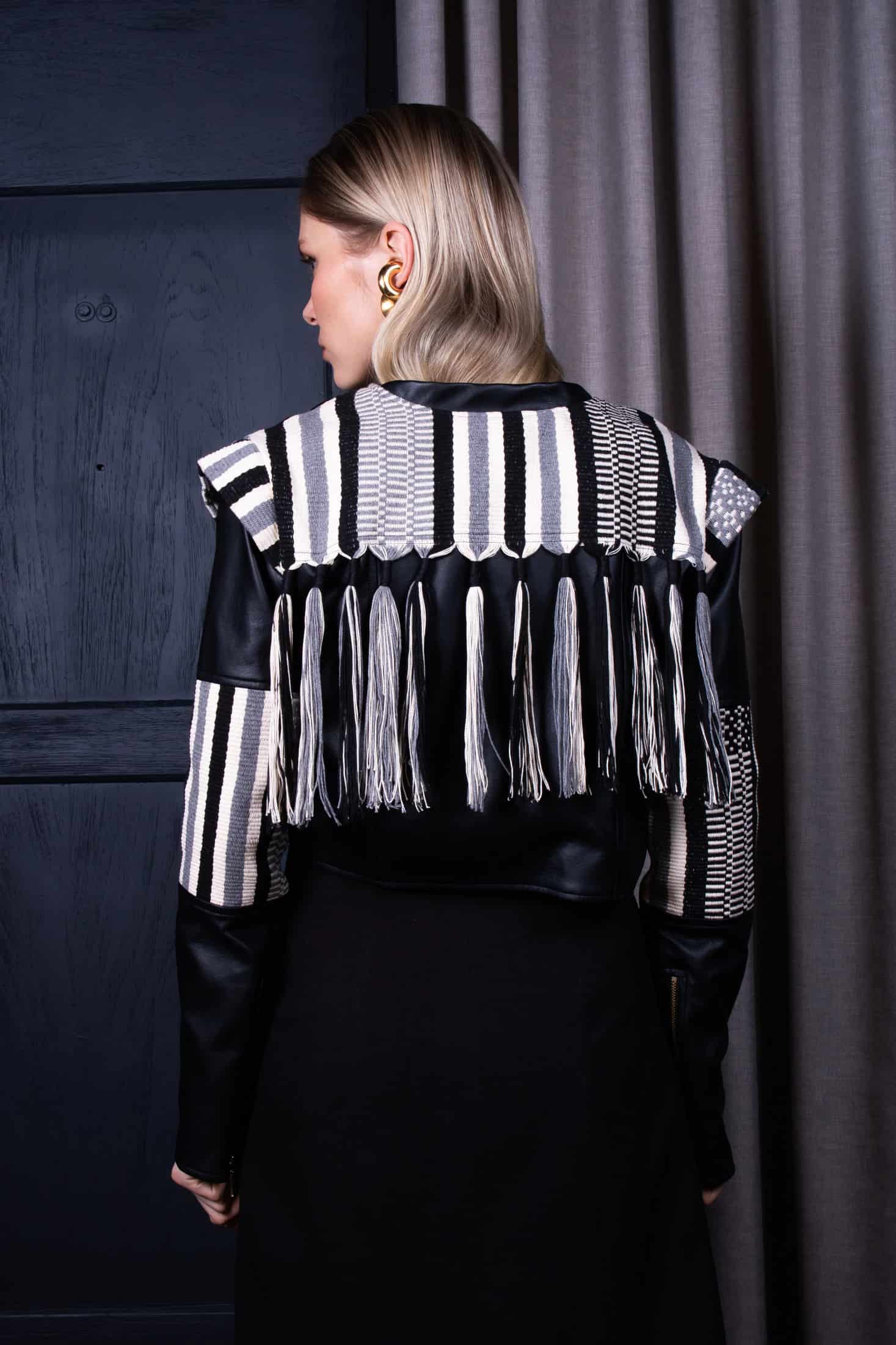 Chaqueta Tipo Biker Irreverente - miniatura 2