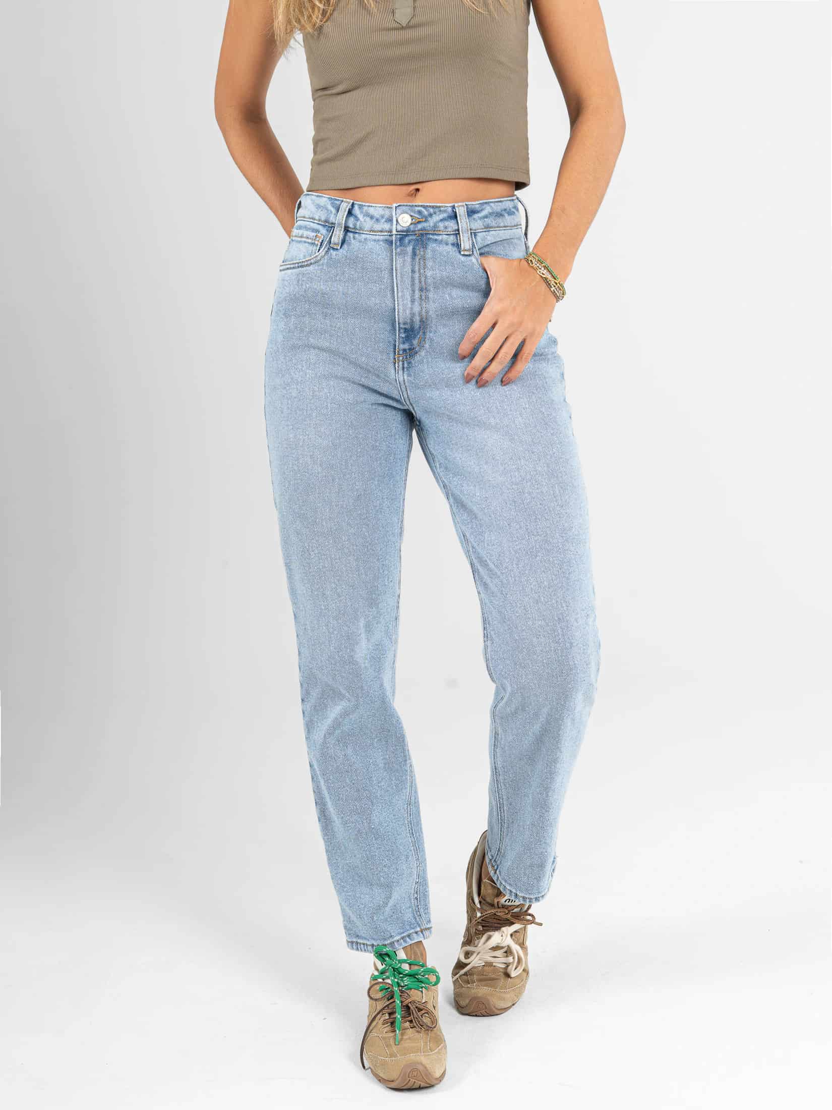 Ref: 066592 Jean Mom fit, slim cropped, stretch, tiro alto, tono azul medio claro - miniatura 1