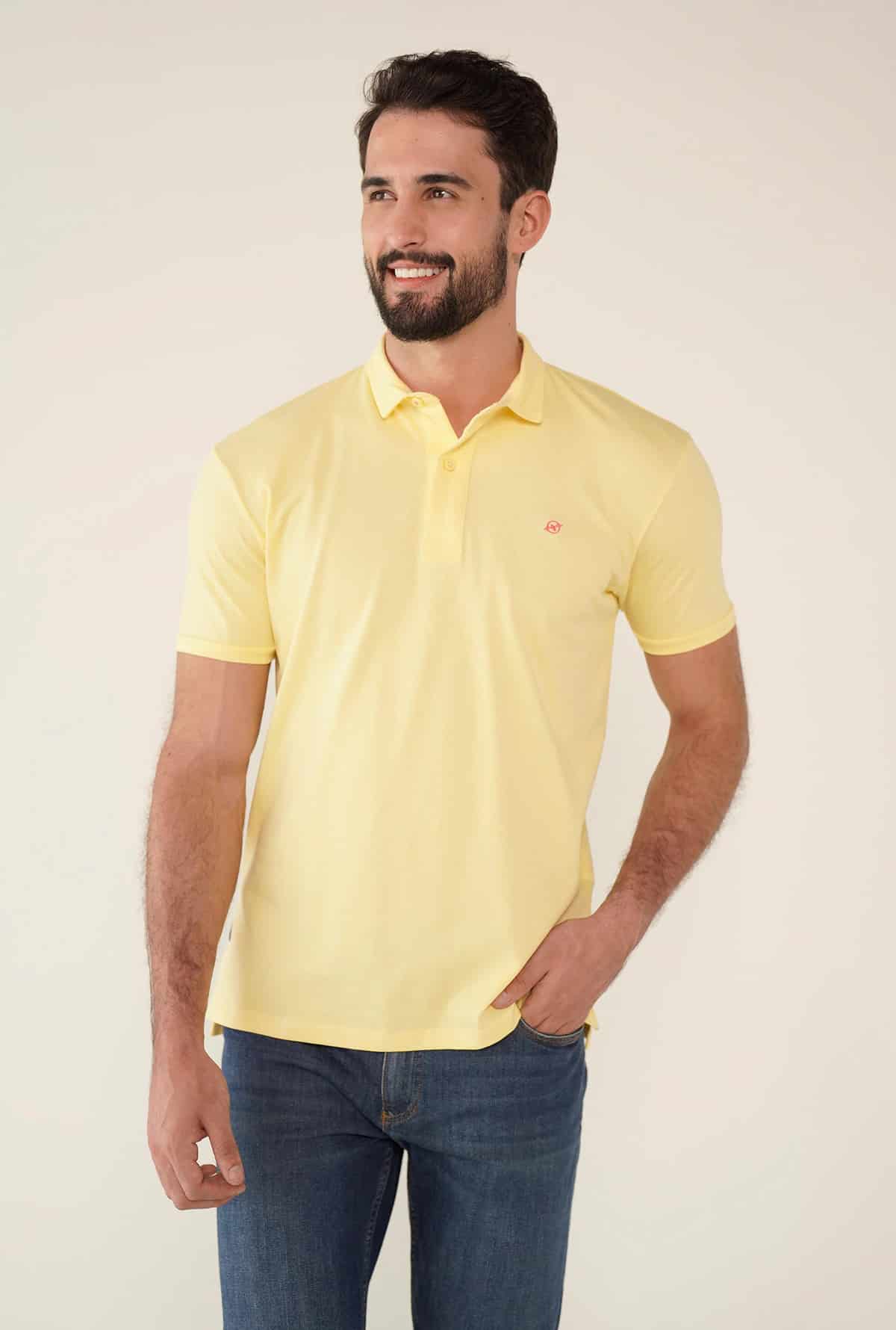Camiseta Tipo Polo Amarilla Para Hombre - miniatura 1