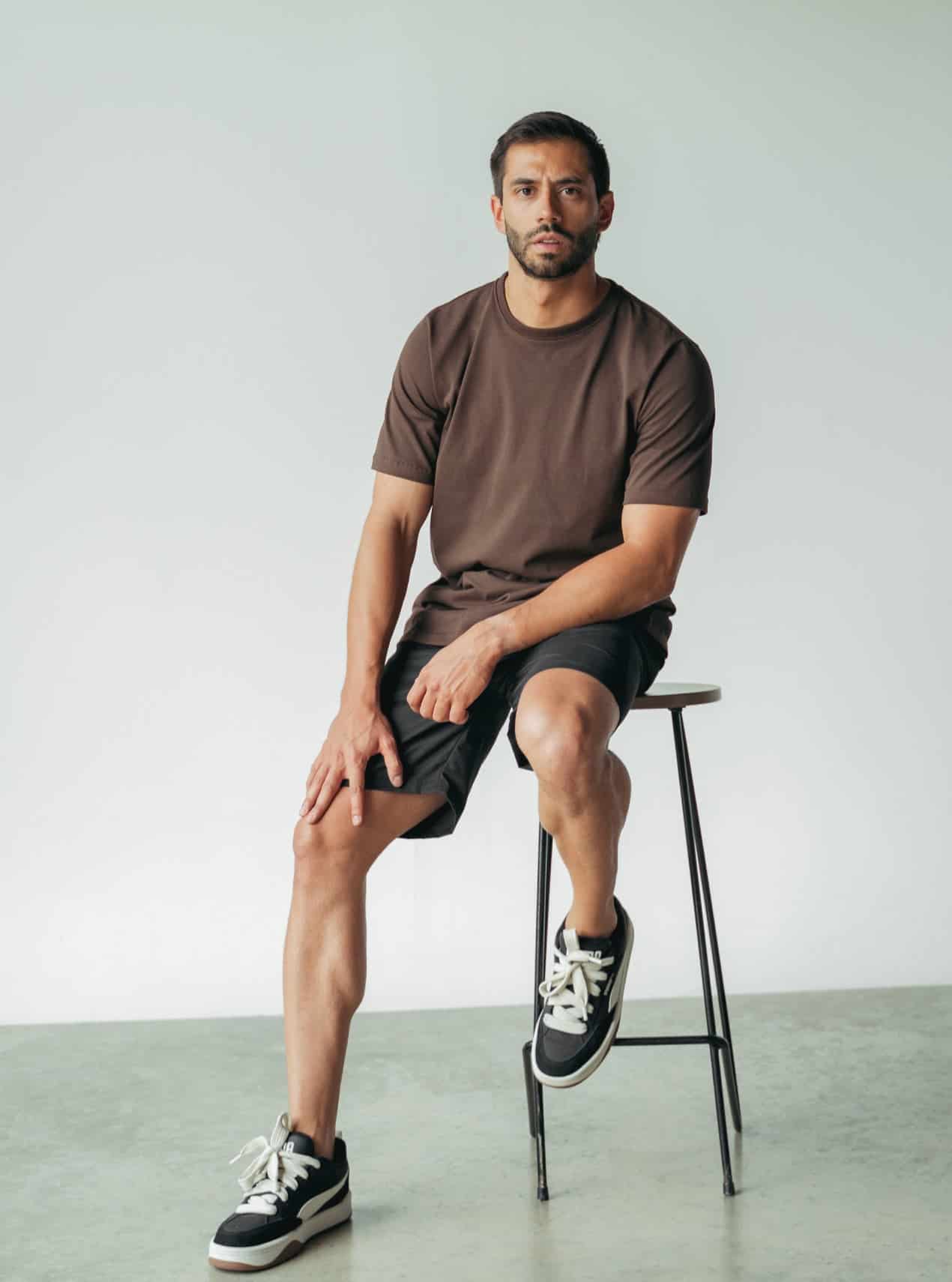 Camiseta Hombre Regular Fit - Brown - miniatura 5