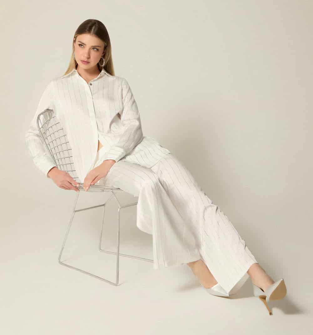 Pantalon tipopalazo con hot fix - miniatura 1