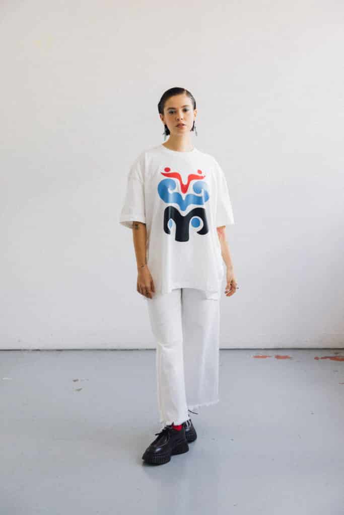 T-shirt Oversize Flor-Mariposa - miniatura 6