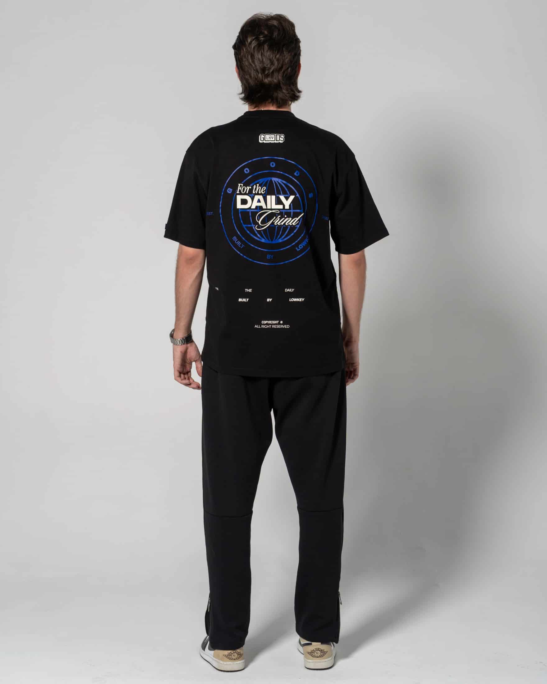 CAMISETA NEGRA DG - GOODS - miniatura 2