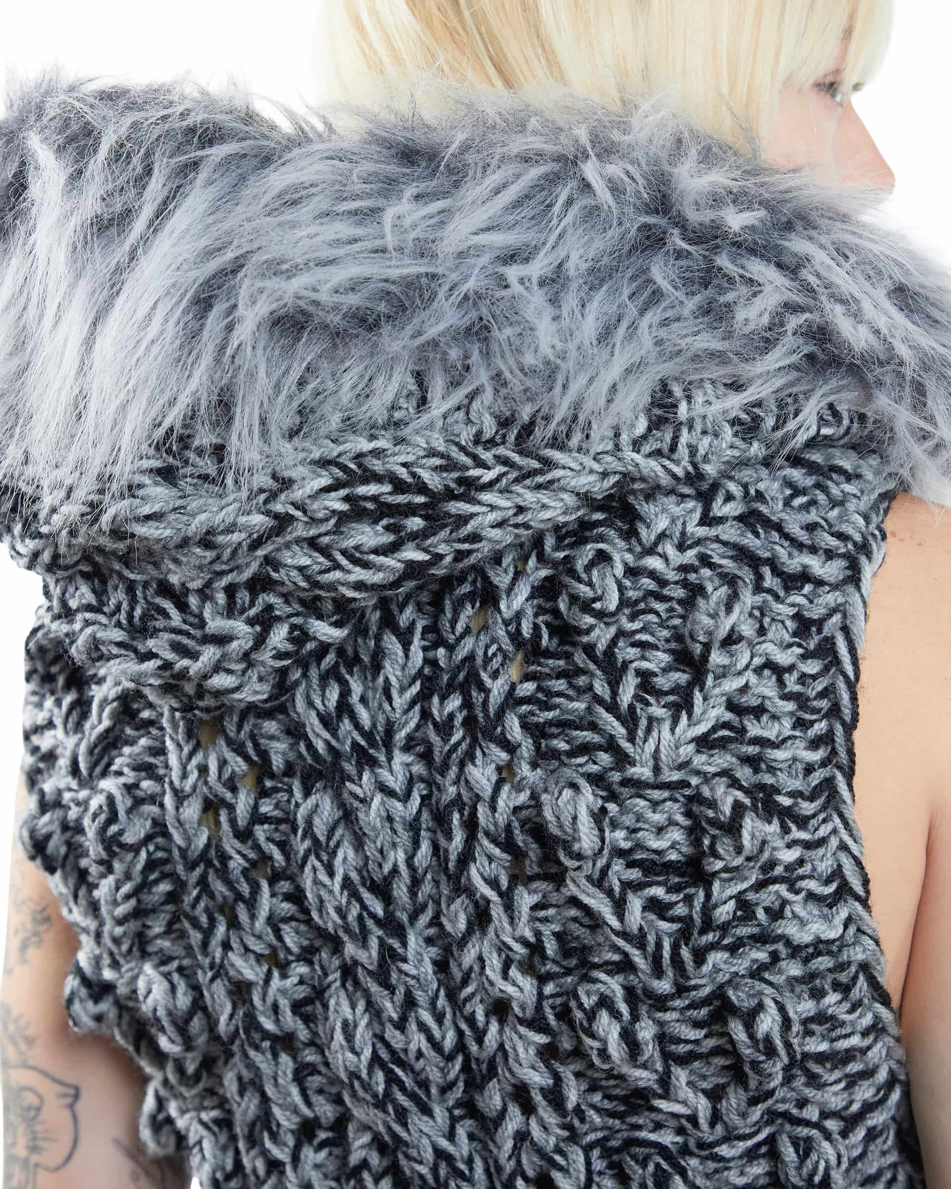 Velvet Knit Vest - miniatura 8