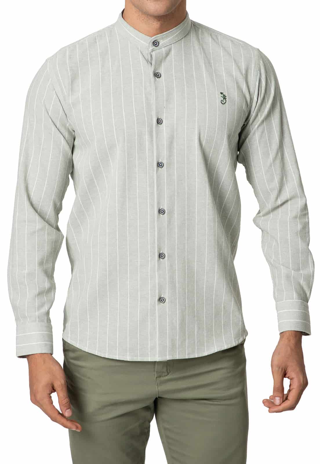 Camisa en Lino verde cuello neru a rayas - miniatura 17