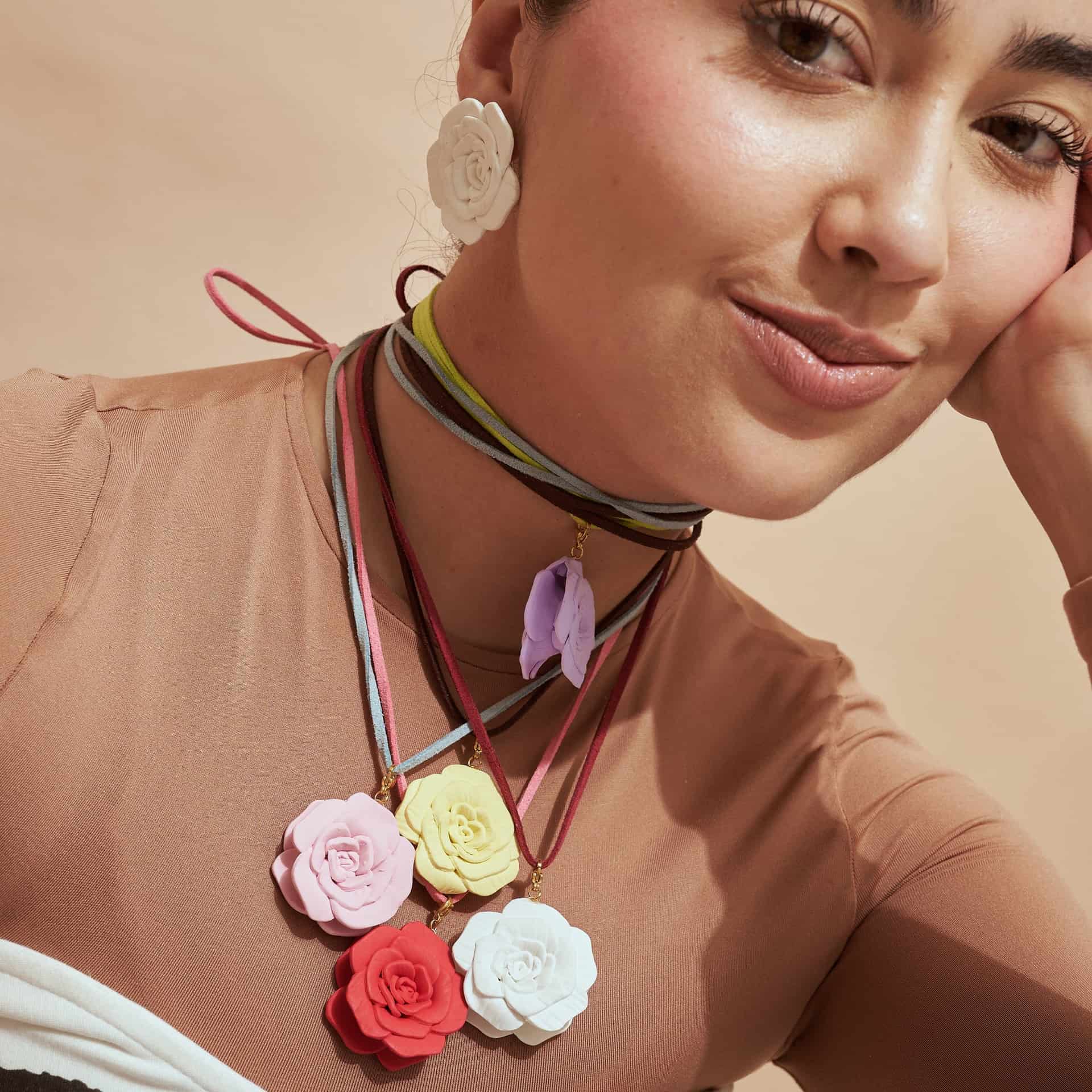 Collar Rose - miniatura 1
