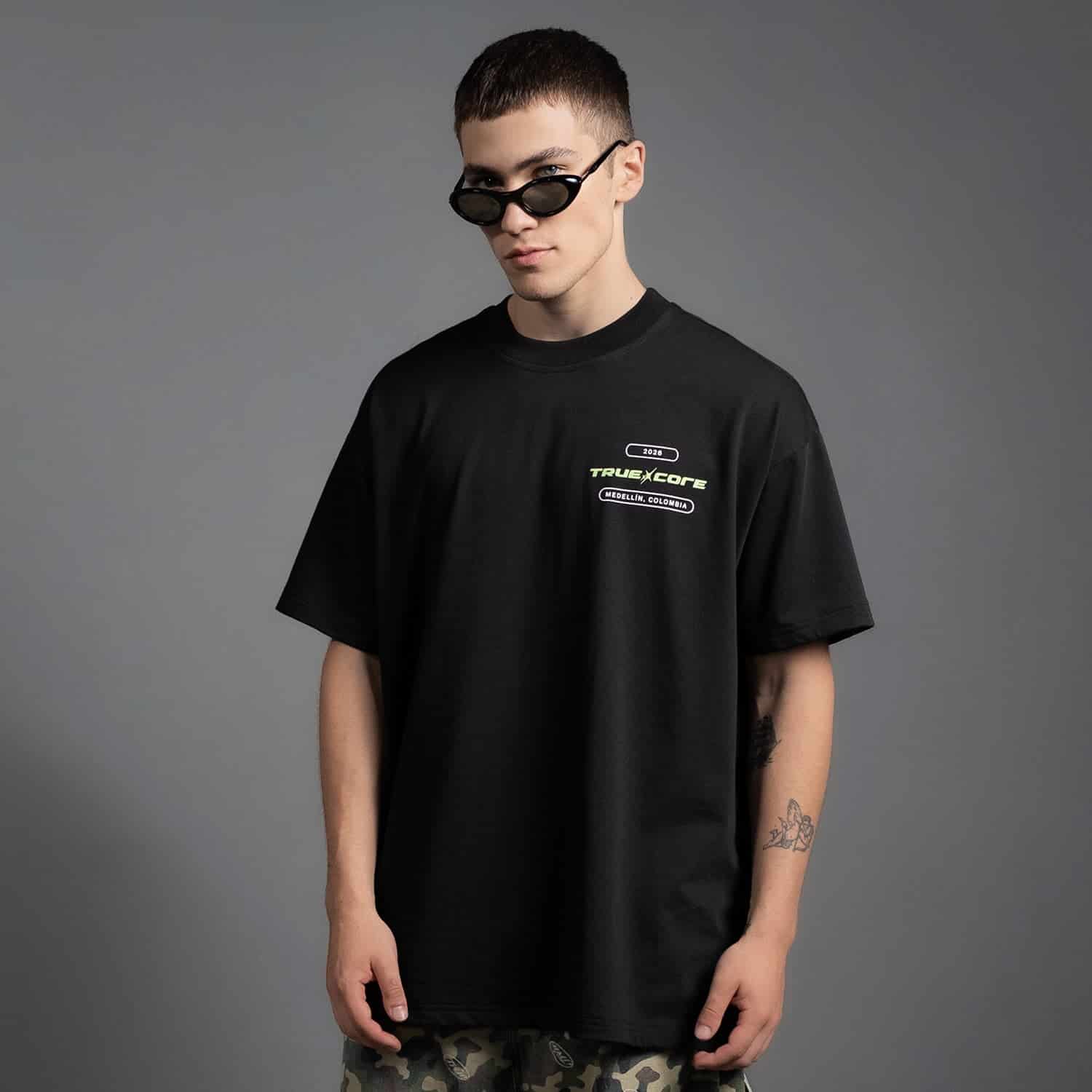 Flower Oversized T-Shirt - Black - miniatura 3