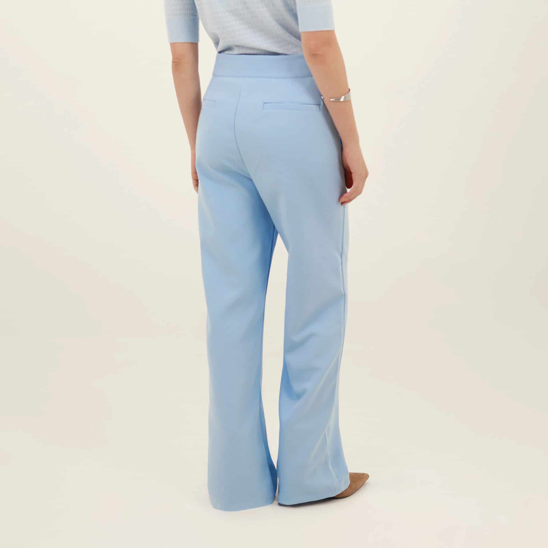 Pantalón bota recta clasico con bolsillos de ribete - miniatura 5