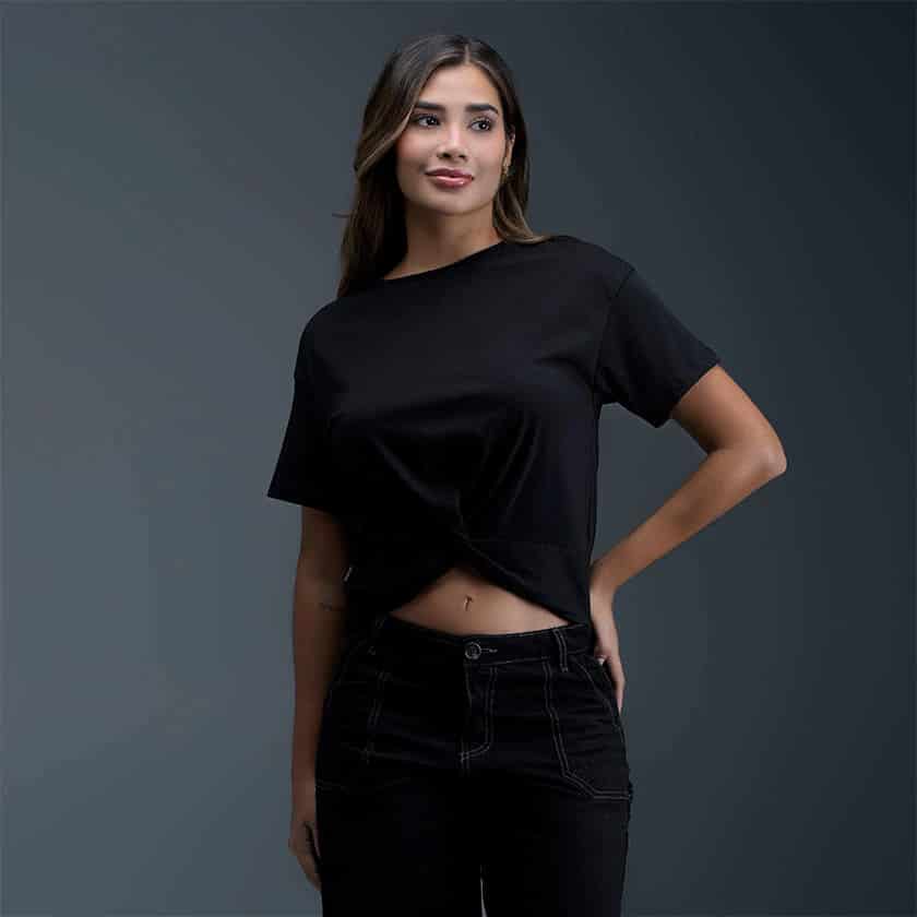 Blusa Crop Negra Mujer - miniatura 1