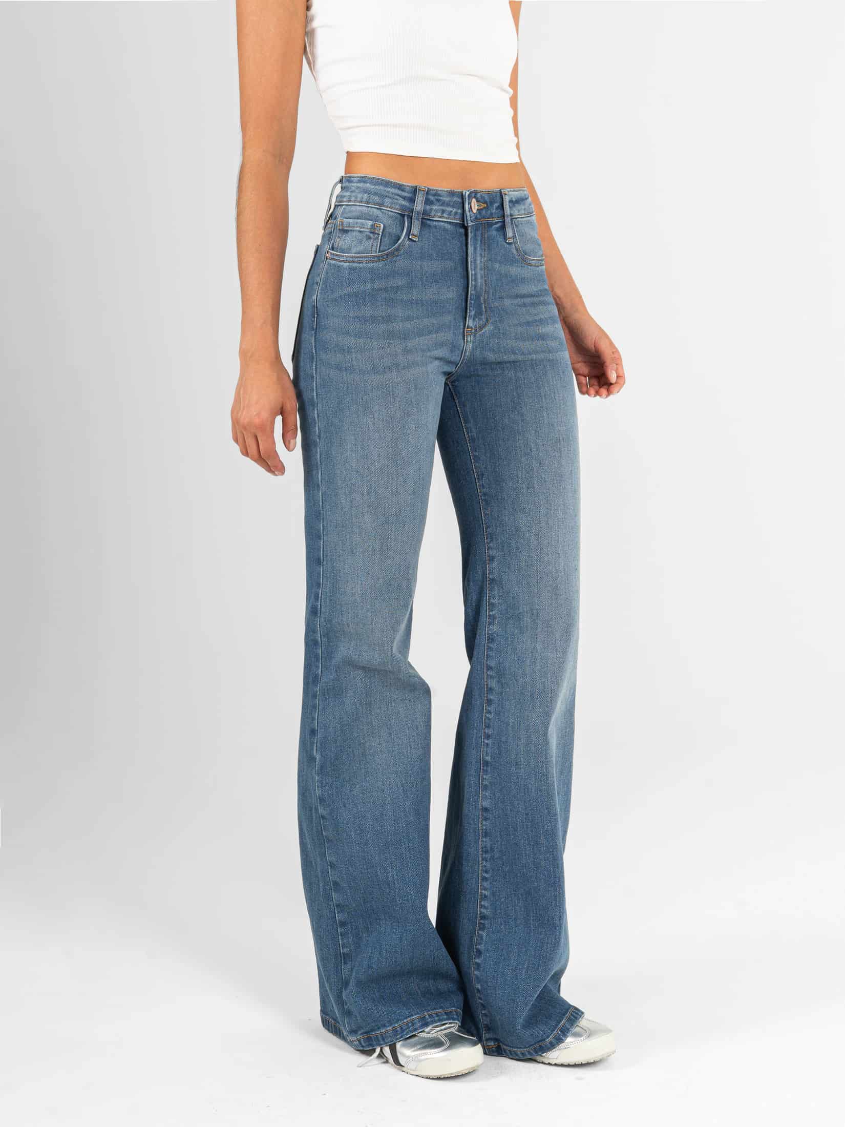 Ref: 066596 Jean flare stretch, bota ancha, tiro alto, tono azul medio - miniatura 3