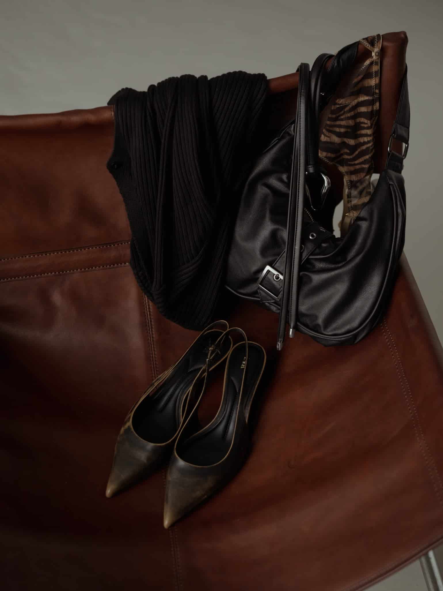BELT BAG - BLACK - miniatura 23