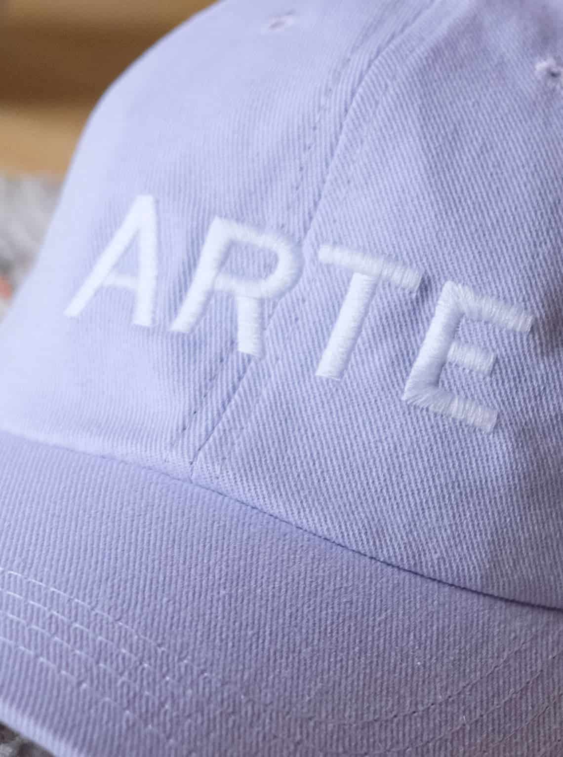 GORRA ARTE LILA - miniatura 3