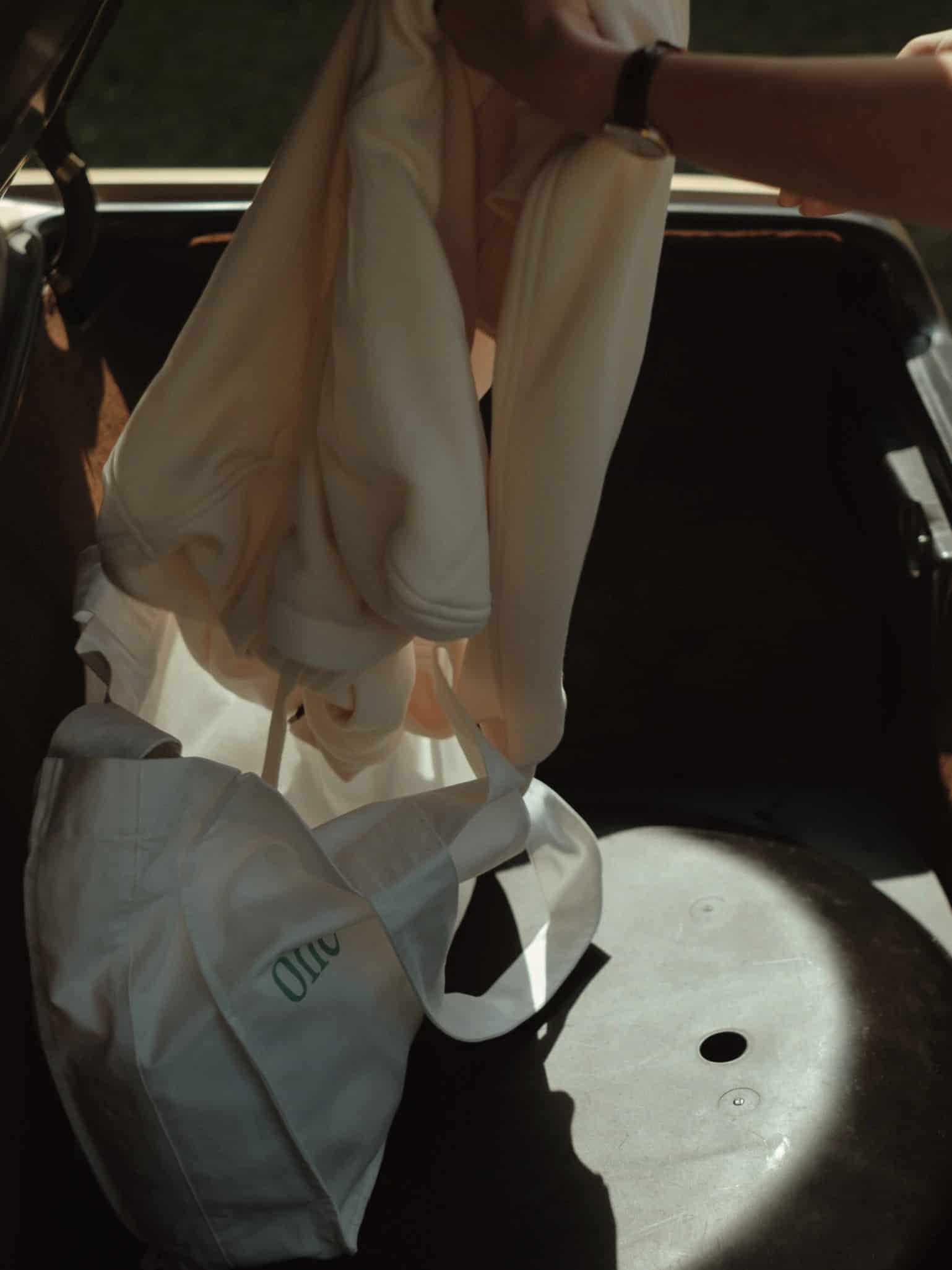 TOTE BAG - SOFT WHITE & BRIGHT GREEN - miniatura 5