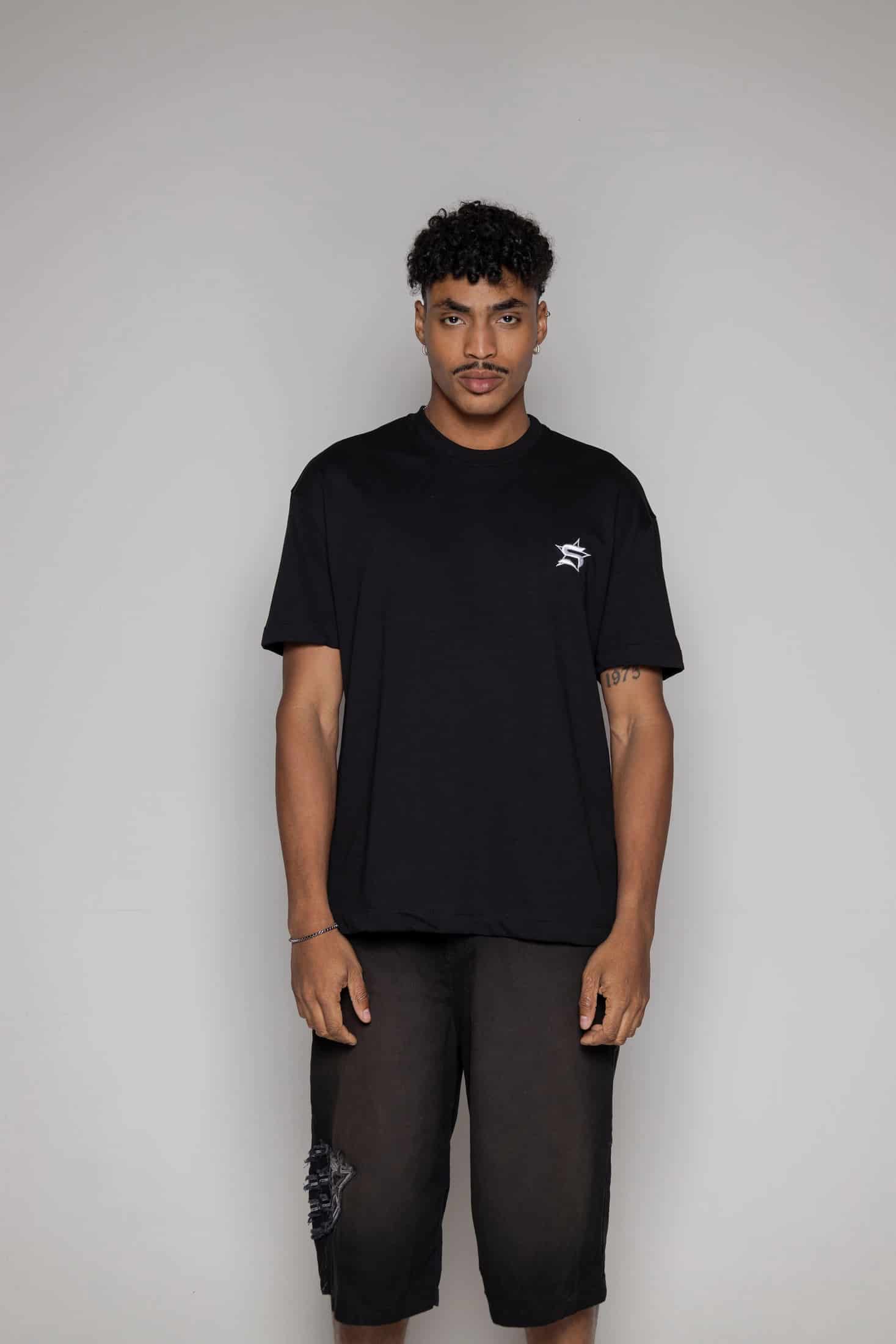 Camiseta Courage Regular-Negra - miniatura 1