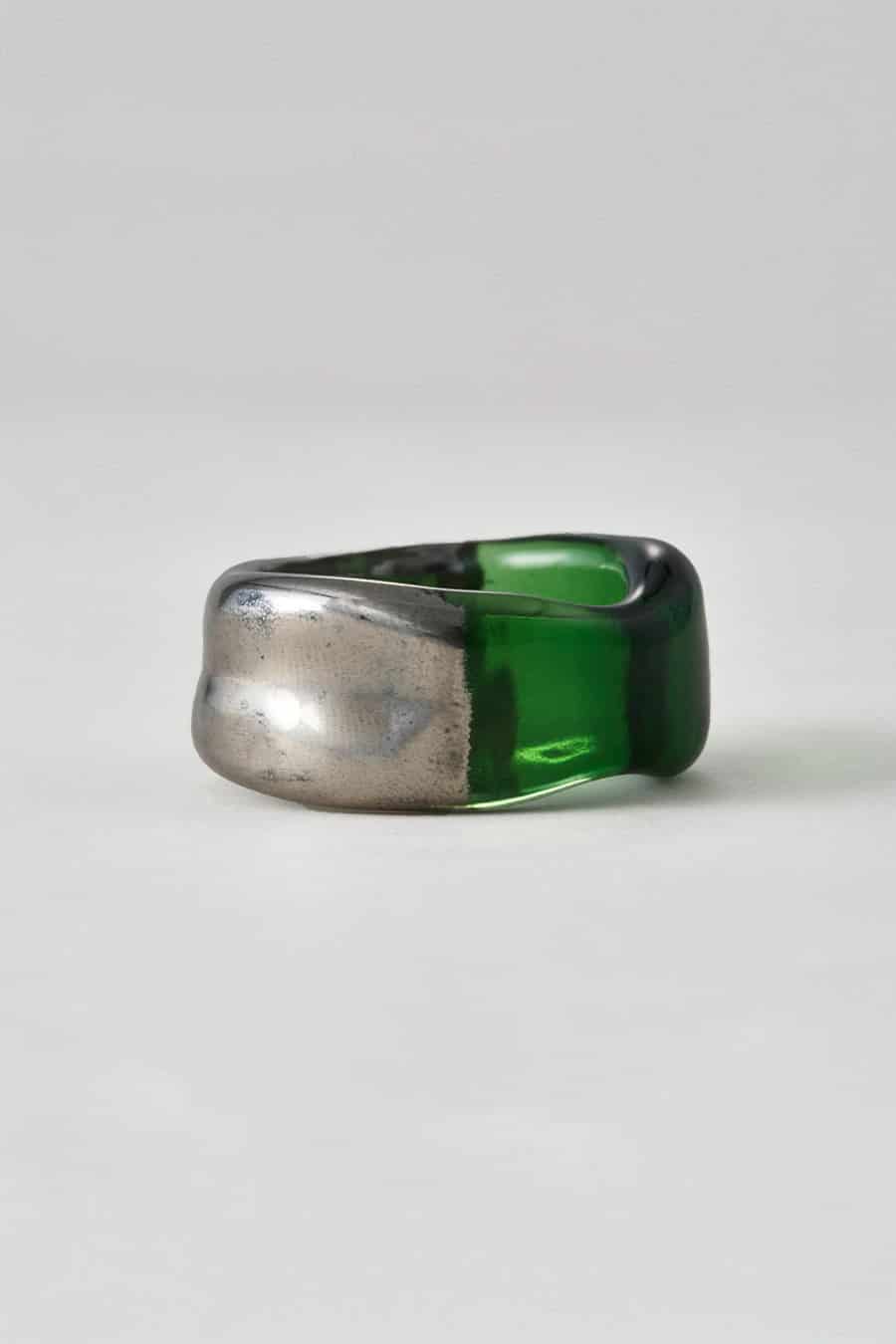Anillo esmeralda en vidrio y oro blanco - miniatura 1