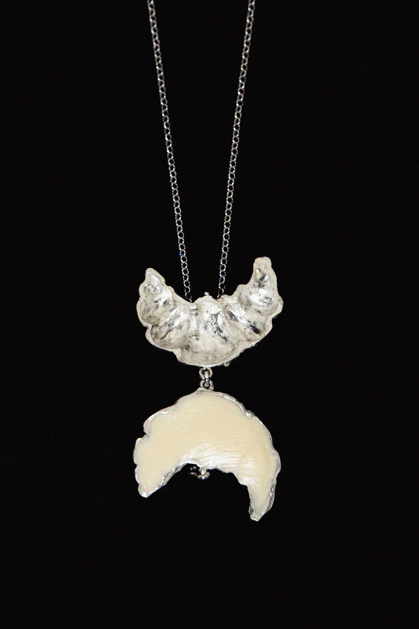 Collar Relicario Croissant Maxi - miniatura 3