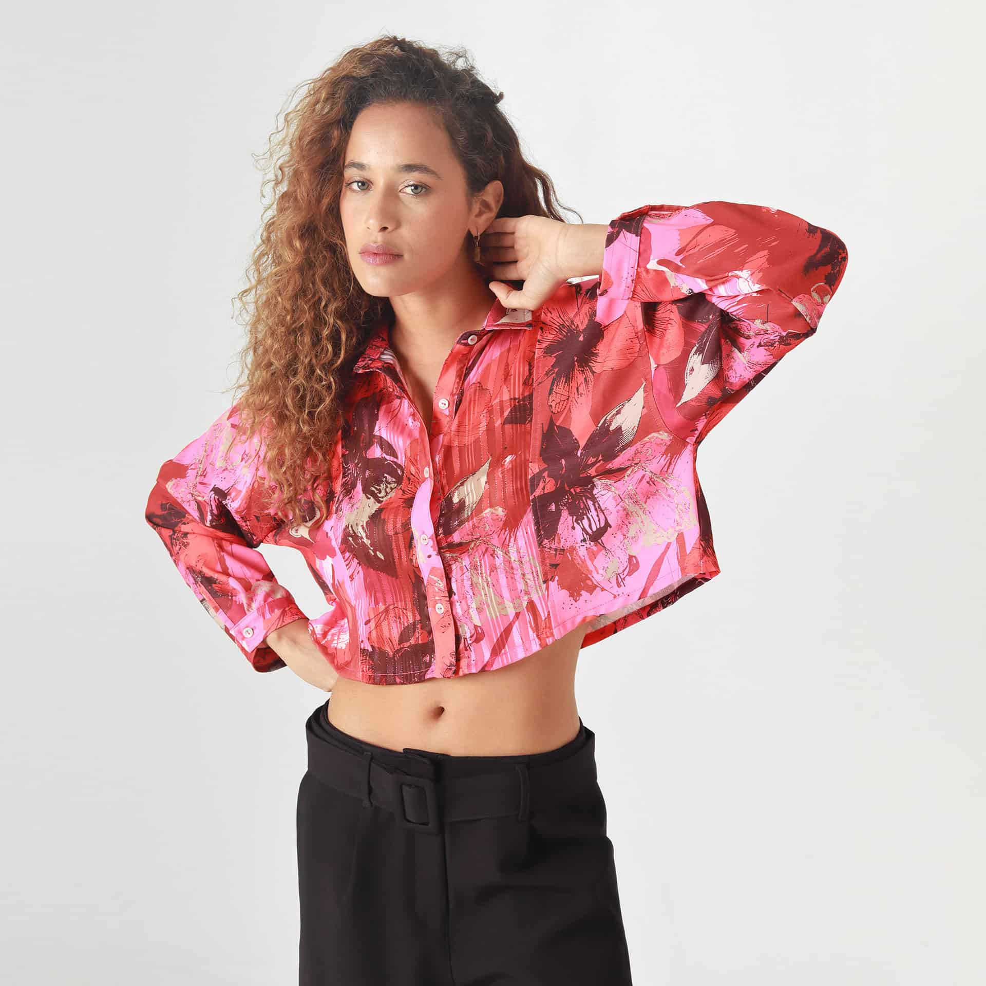Blusa Crop Cuello Camisero Manga Larga - miniatura 4