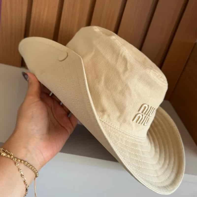 SOMBRERO MIU MIU TELA NUDE - miniatura 1