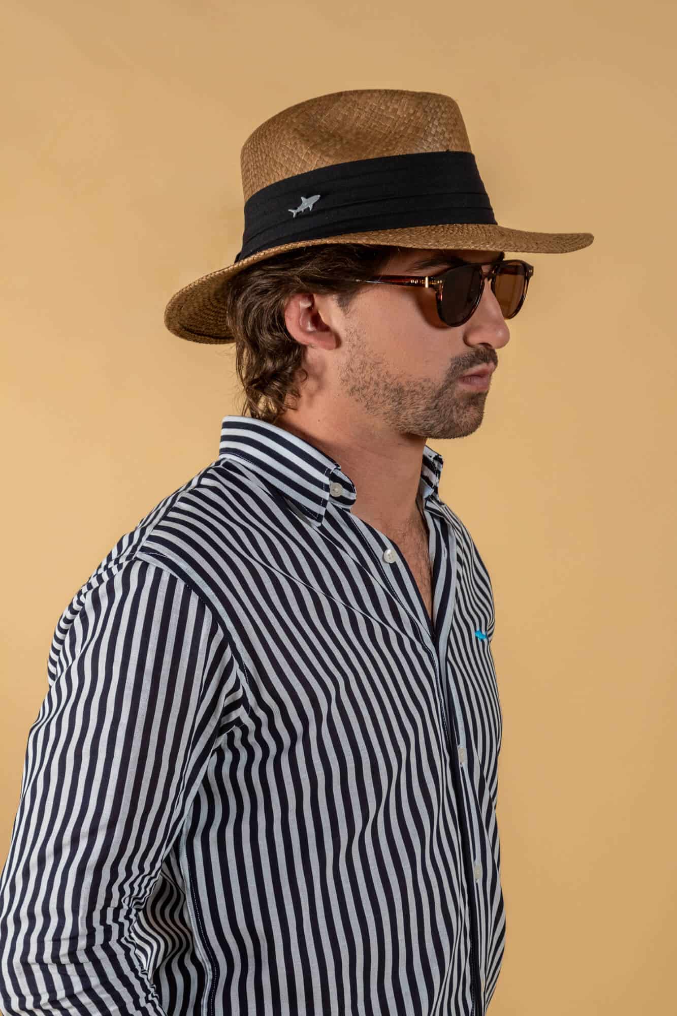 SOMBRERO OSCURO CINTA ANCHA NEGRA - miniatura 2