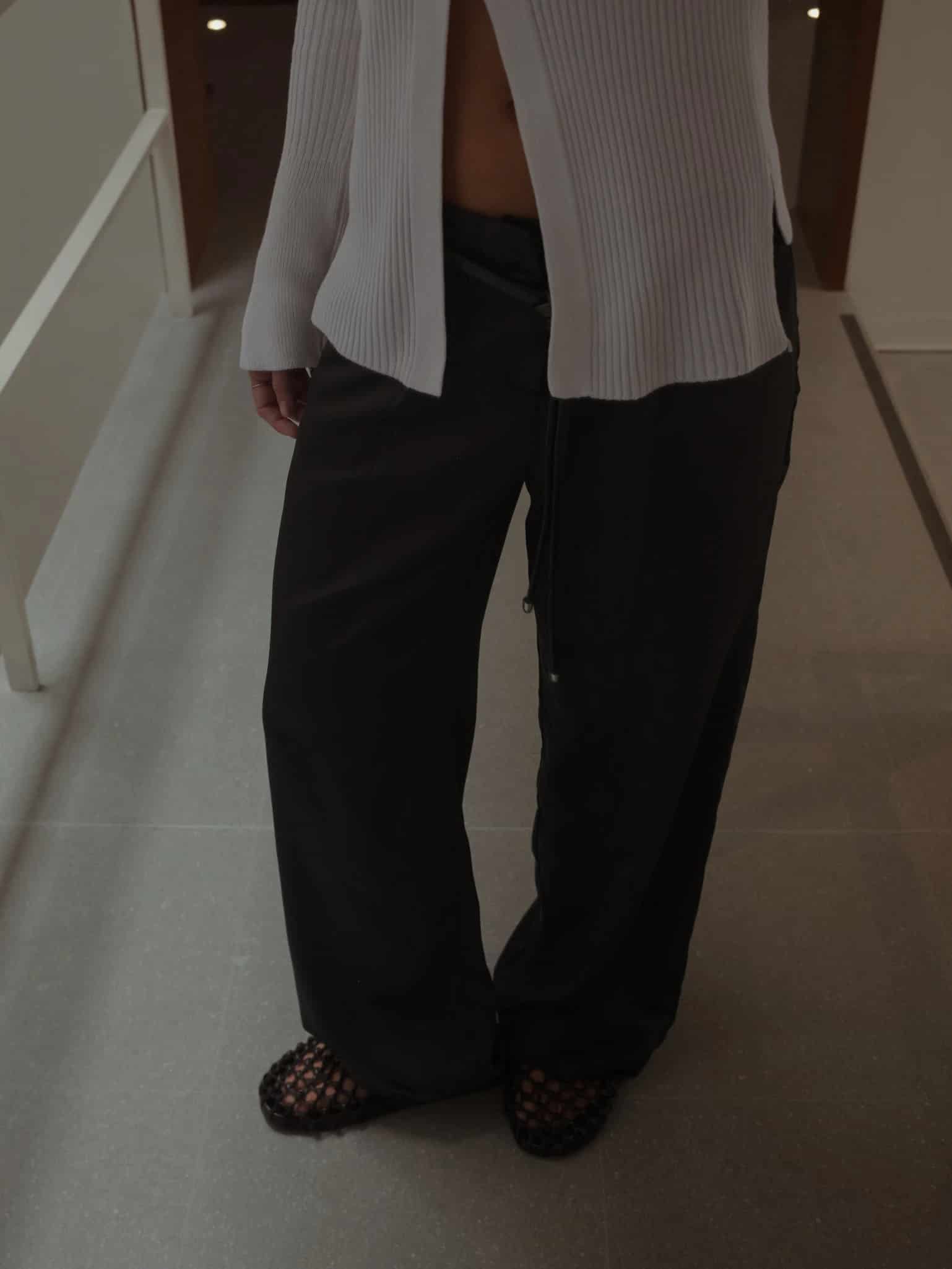 NOT SO MODEST TROUSER - BLACK - miniatura 11