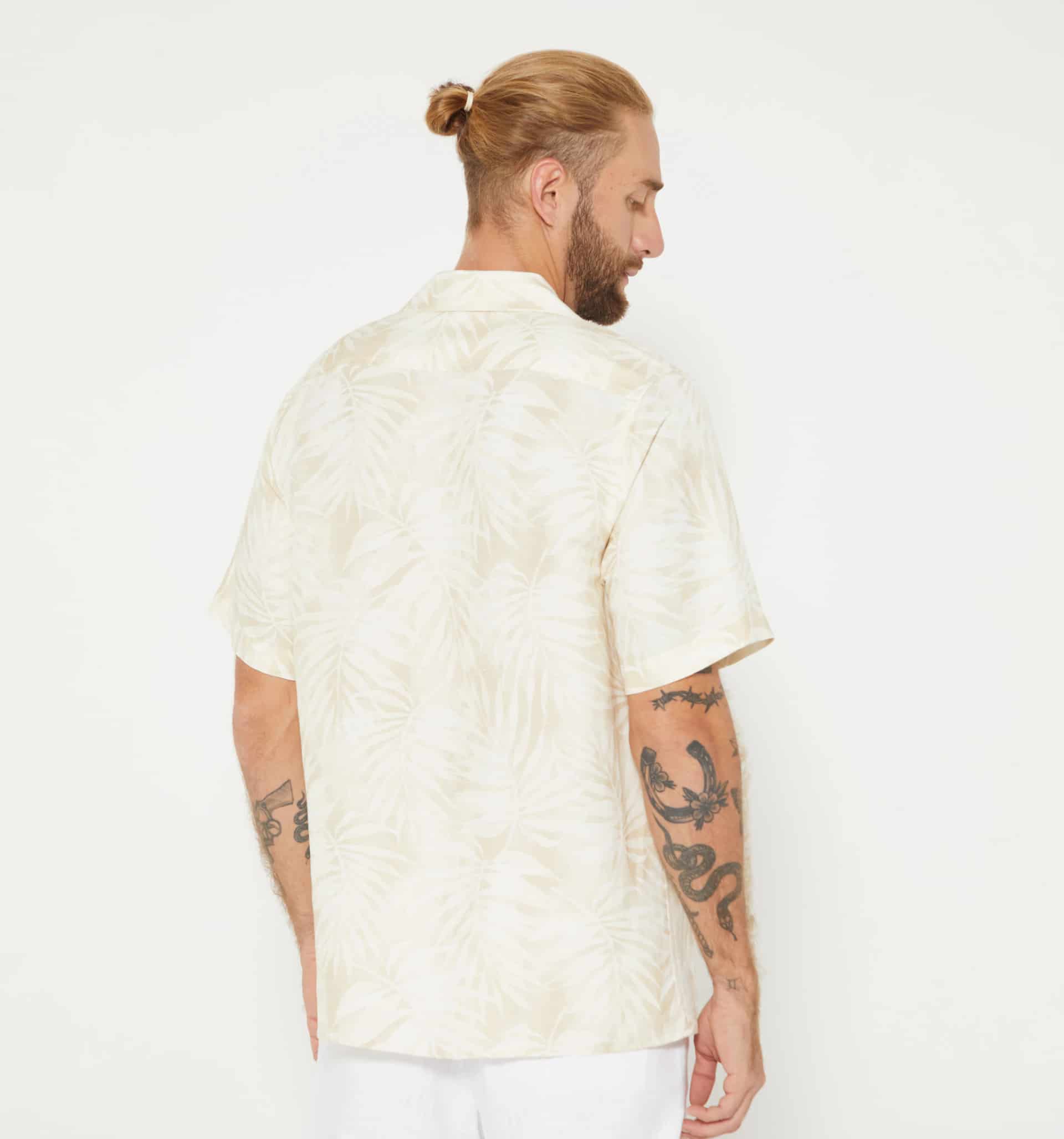 Camisa resort para hombre - miniatura 4