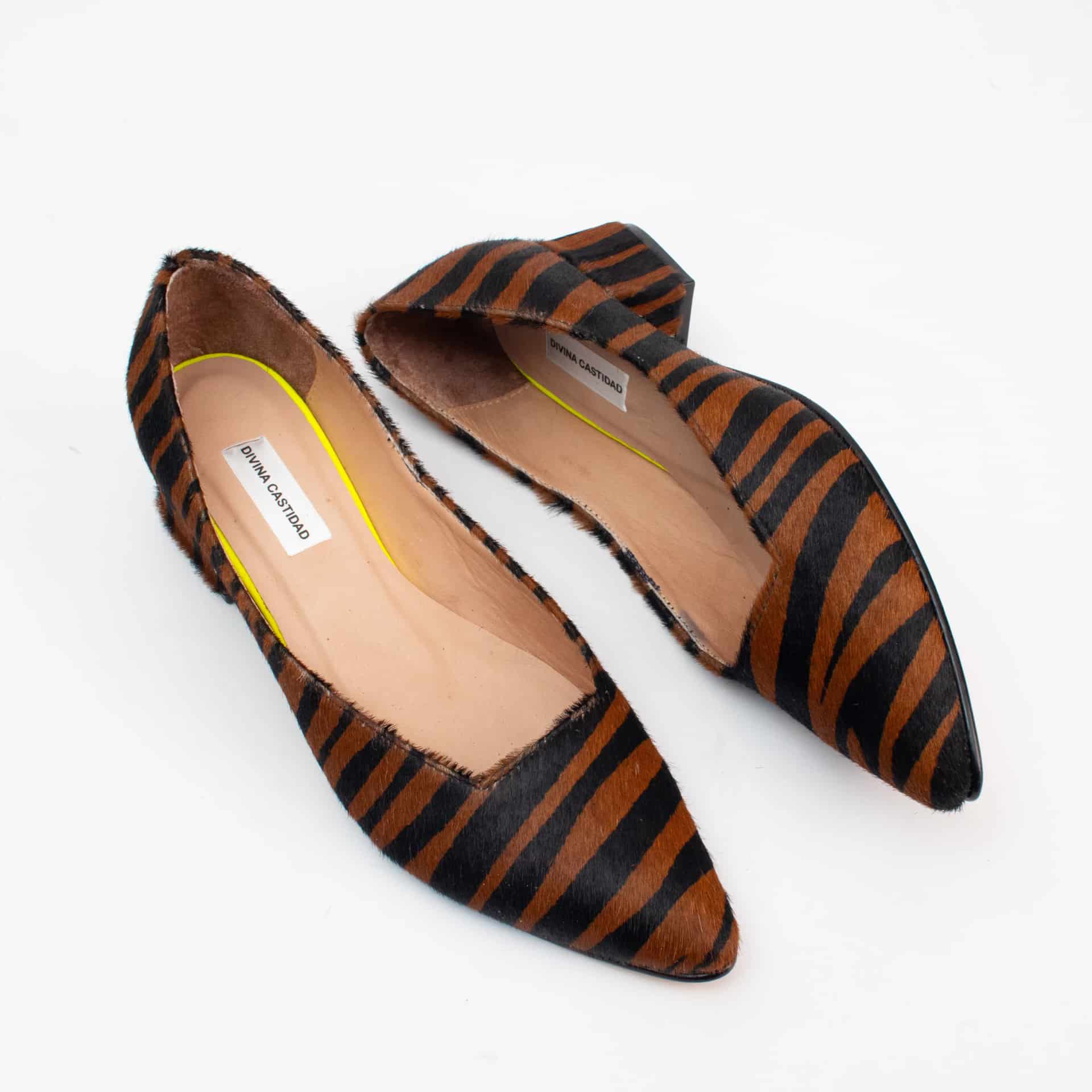 Zebra Print Calf Hair Midi Heels - miniatura 2
